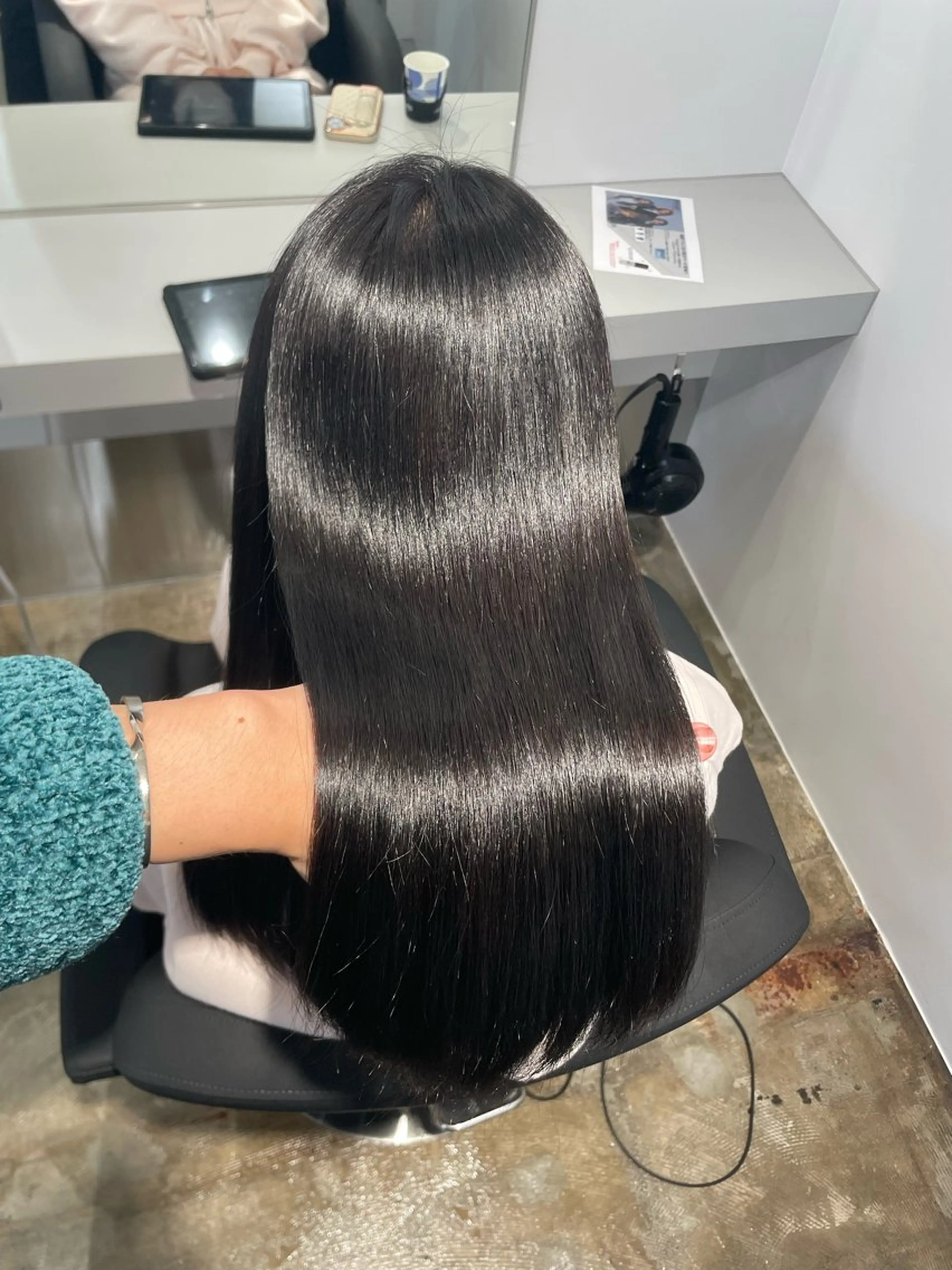 ロング カラー 黒髪 ナチュラルブラック カット ヘアカラー 縮毛矯正 トリートメント 髪質改善/美髪カラー Hiroakiのヘアスタイル