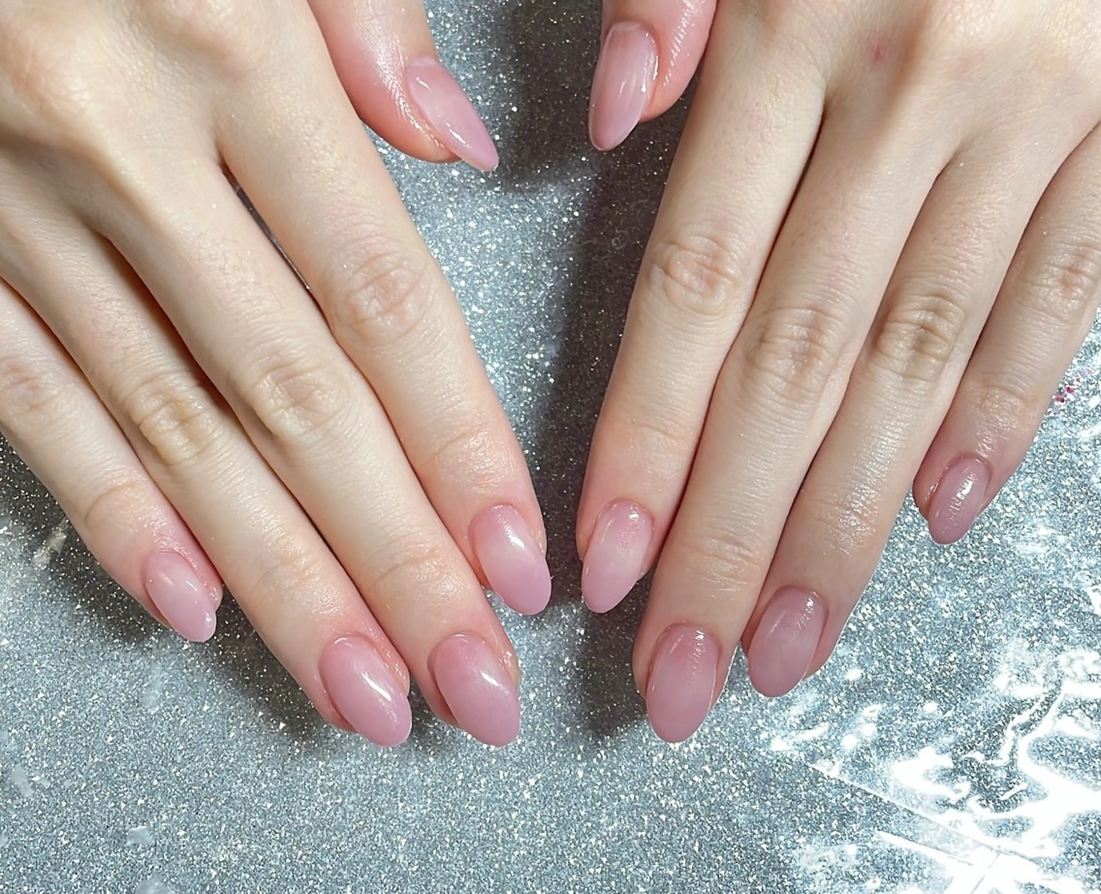 ネイル VIERU 🌈🎀💖のネイルデザイン