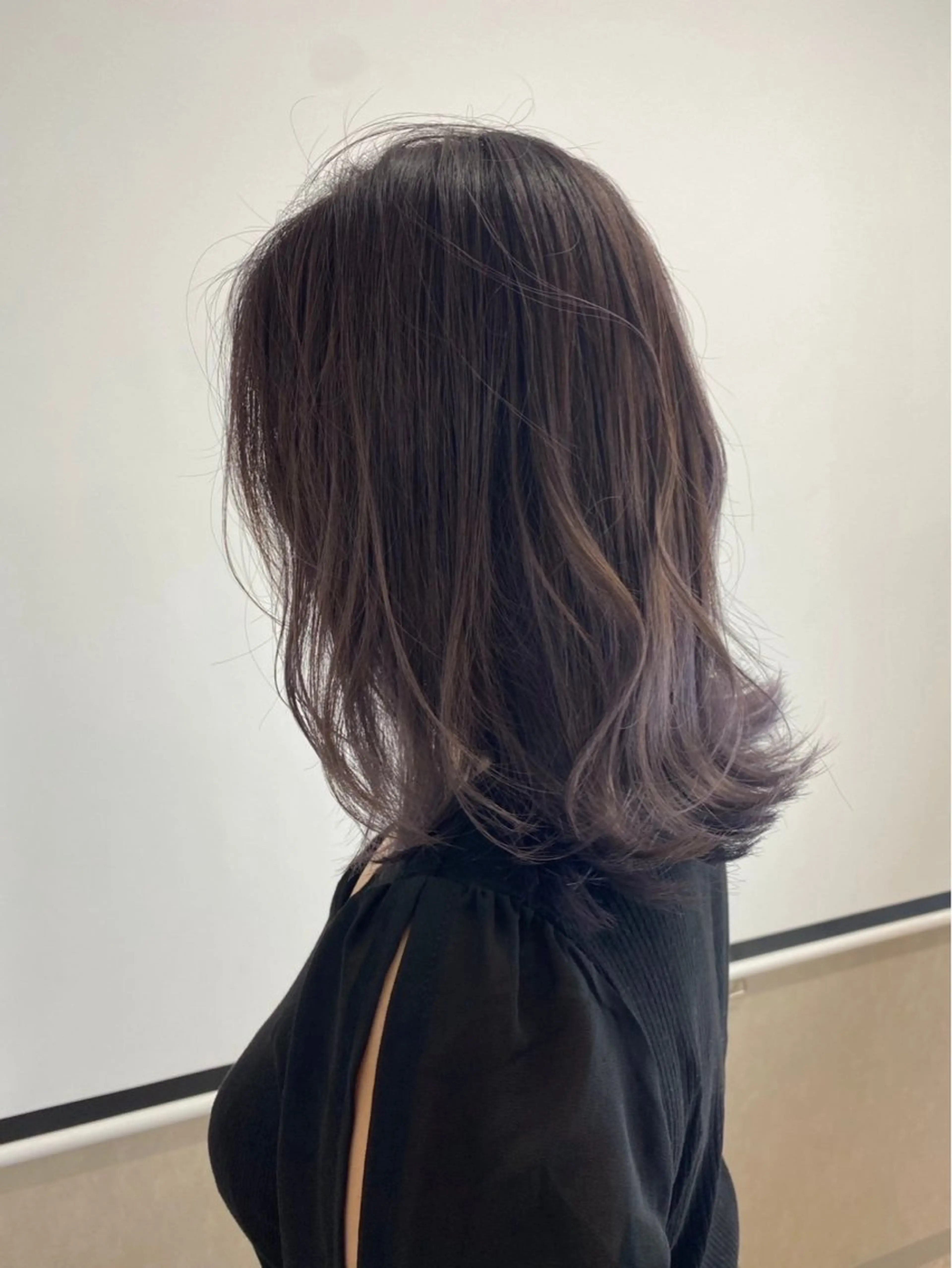 カラー kupua柏所属・植村 菜央のヘアスタイル