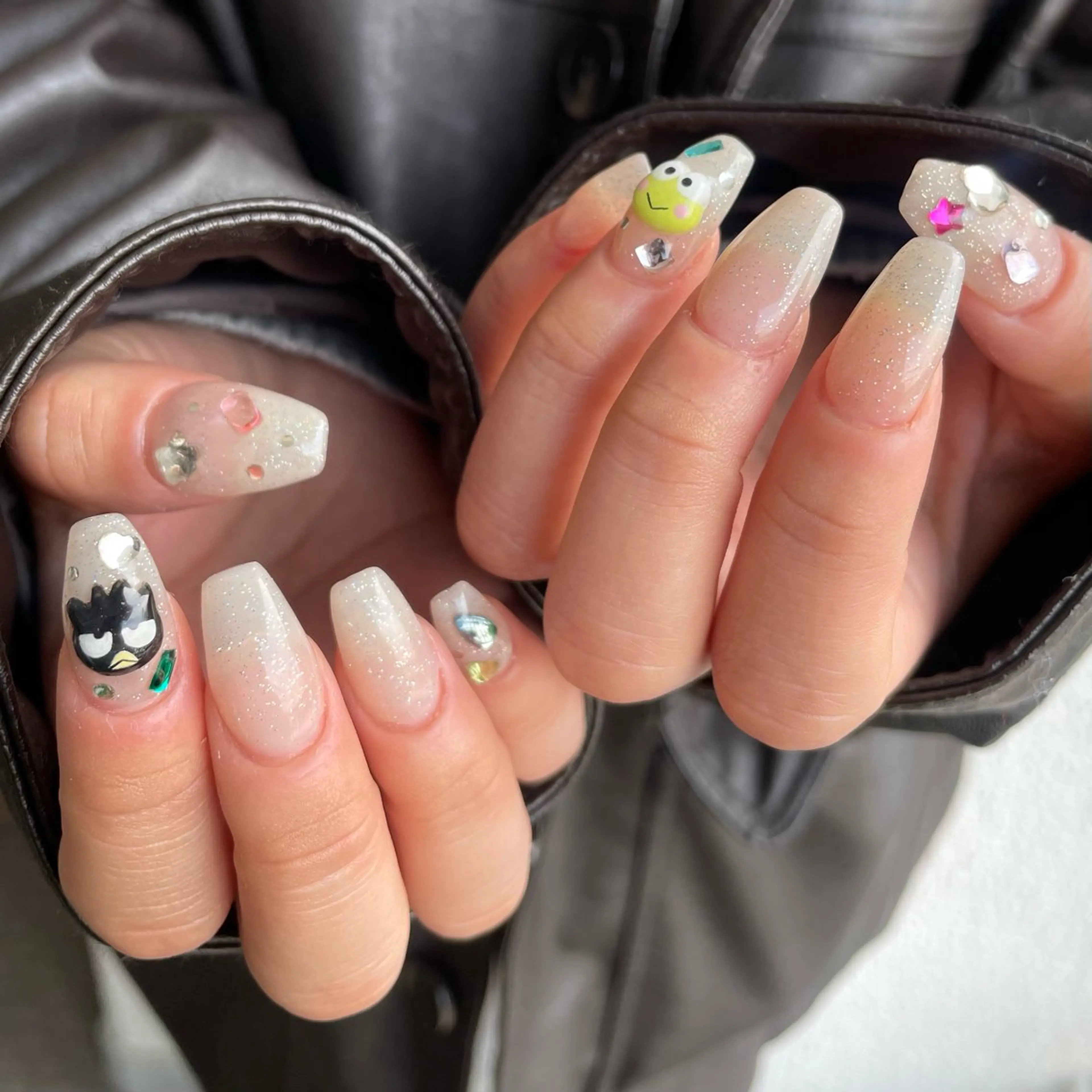 ネイル アートネイル ハンドネイル カメレオン京橋🌻 草葉由佳のネイルデザイン