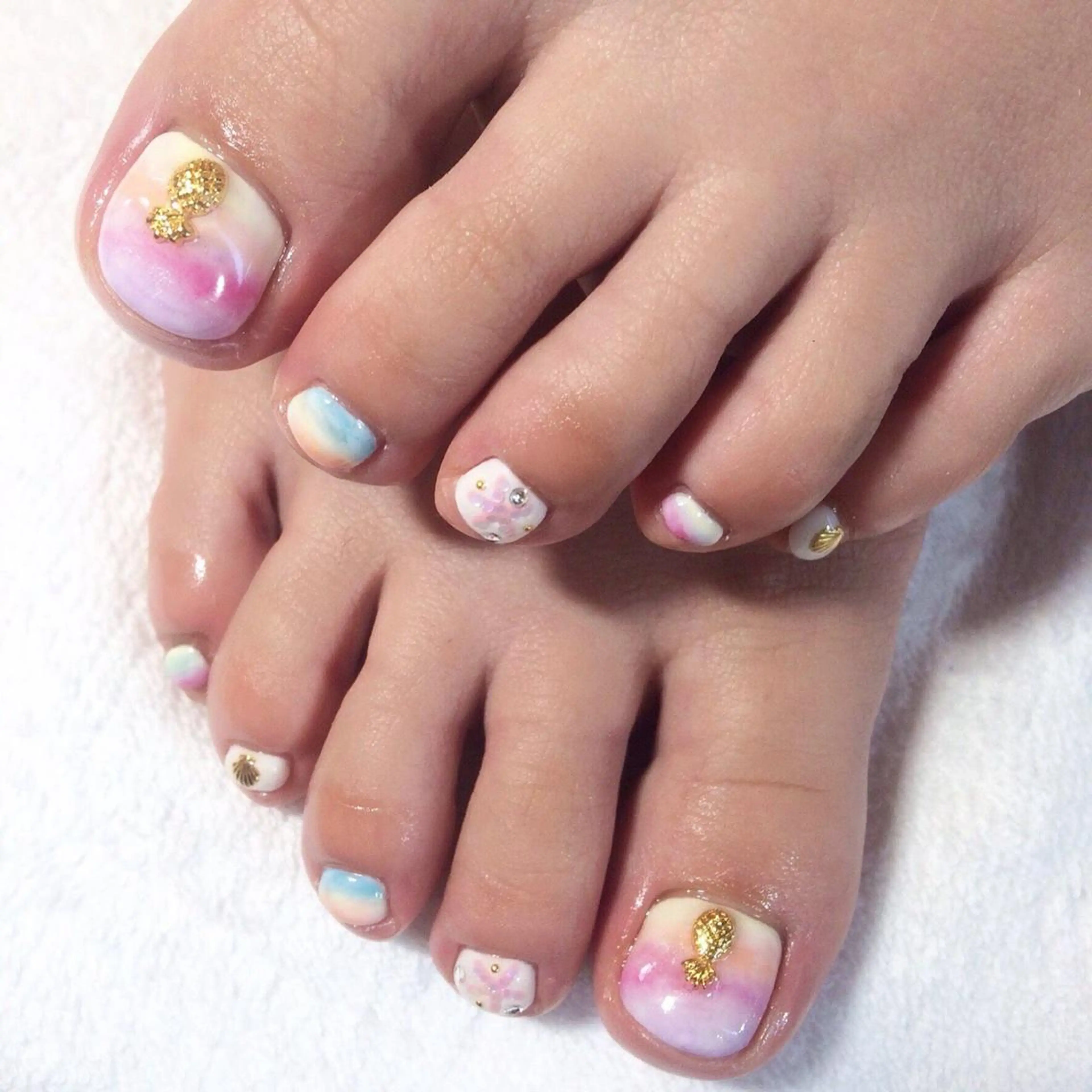 ネイル フットネイル 渡邊 亜貴のネイルデザイン