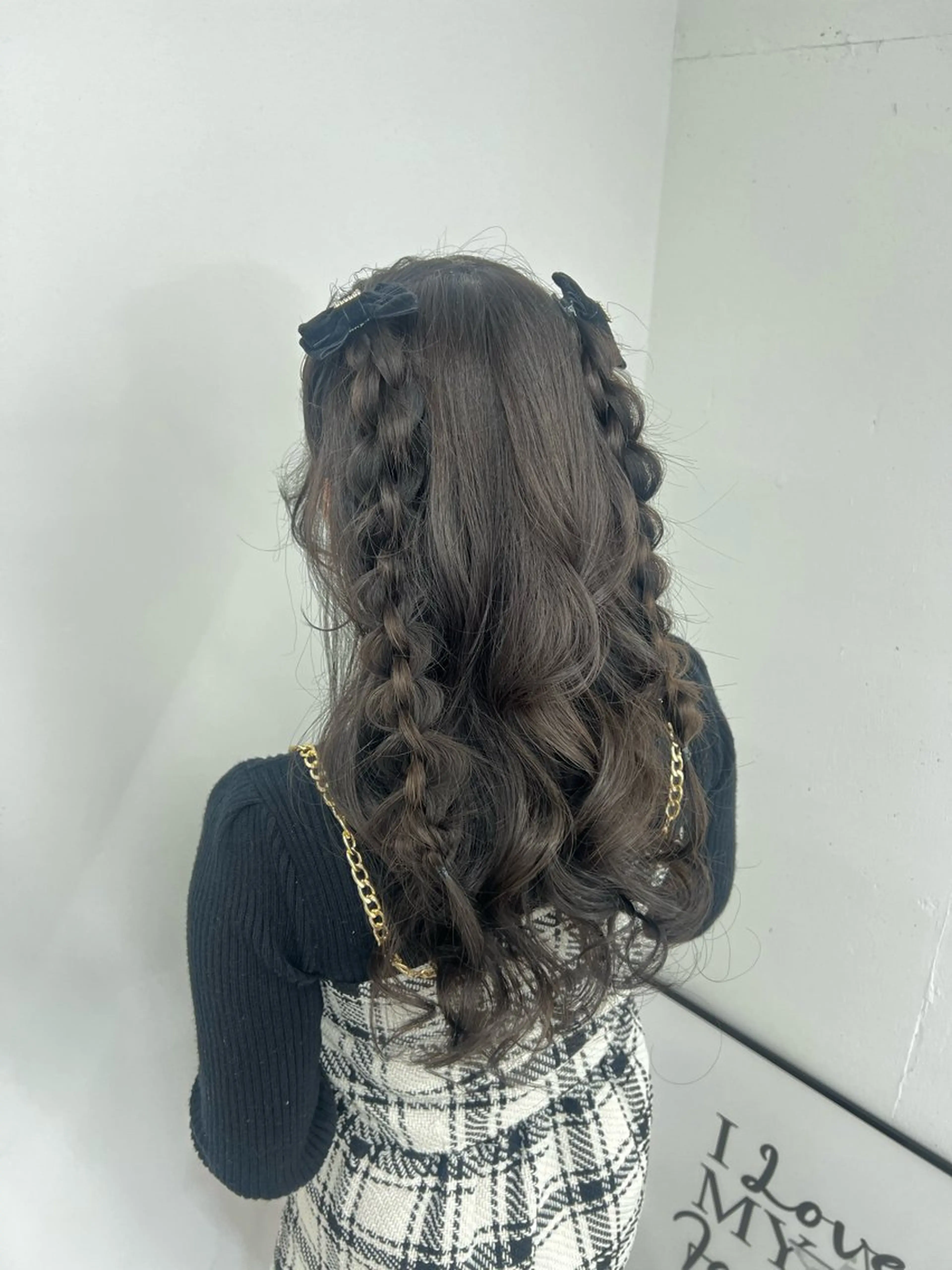 ロング カラー ヘアアレンジ 🎀ちさ🎀 JILLSTUDIOのヘアスタイル