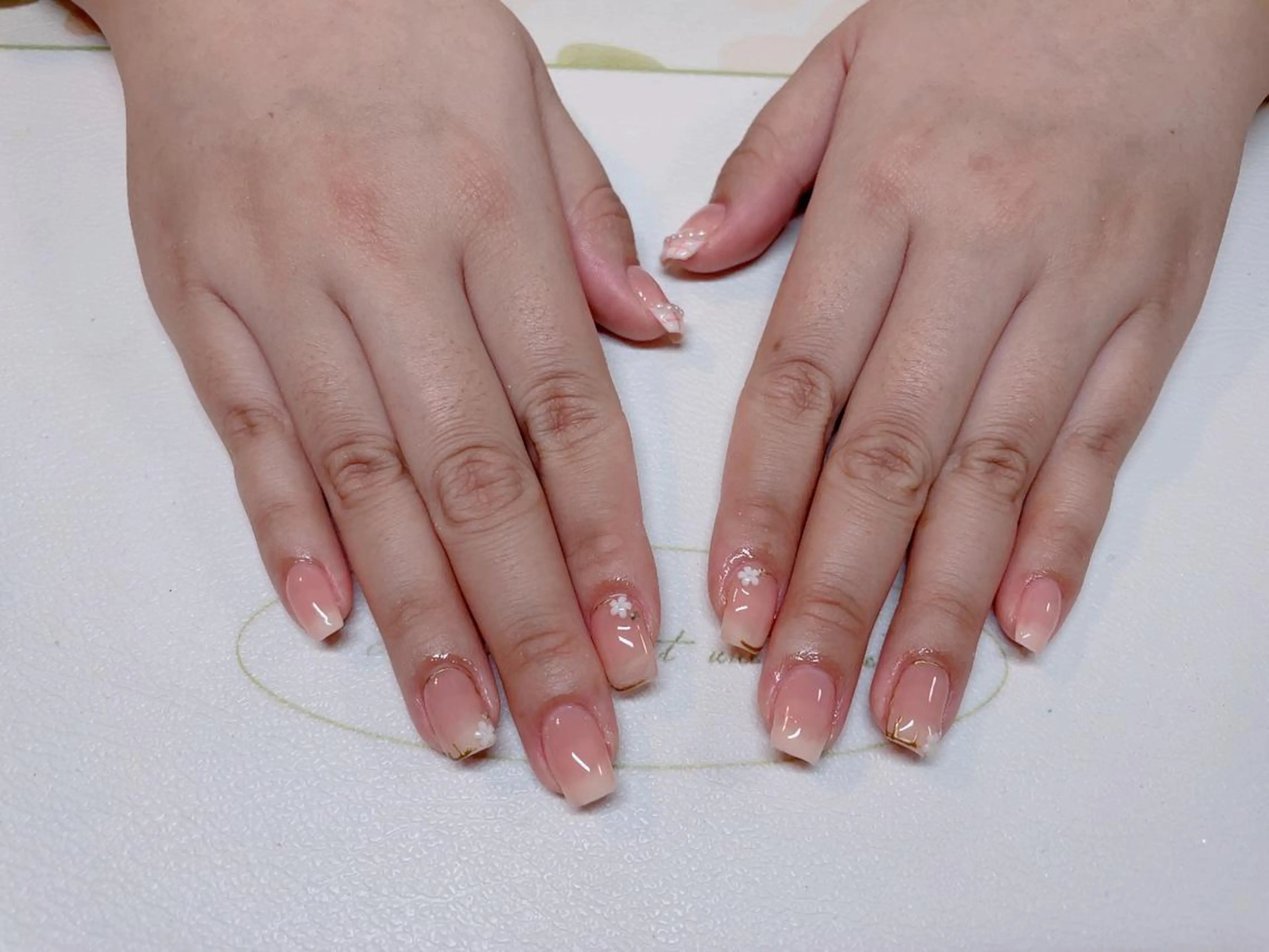 ネイル エン Nail salonのネイルデザイン