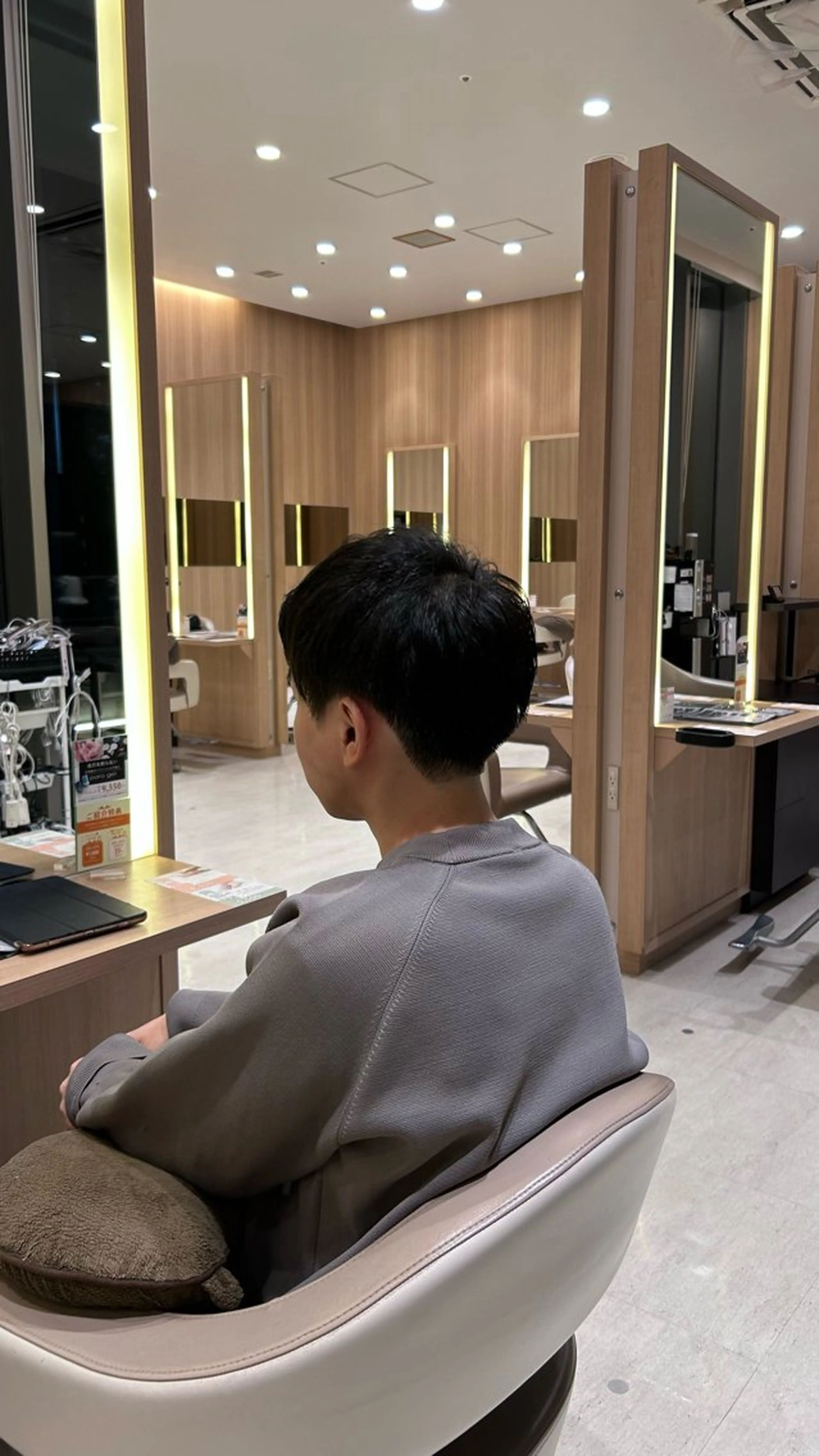 メンズ UNIXマークイズみなとみらい店所属・安田 ななみのヘアスタイル