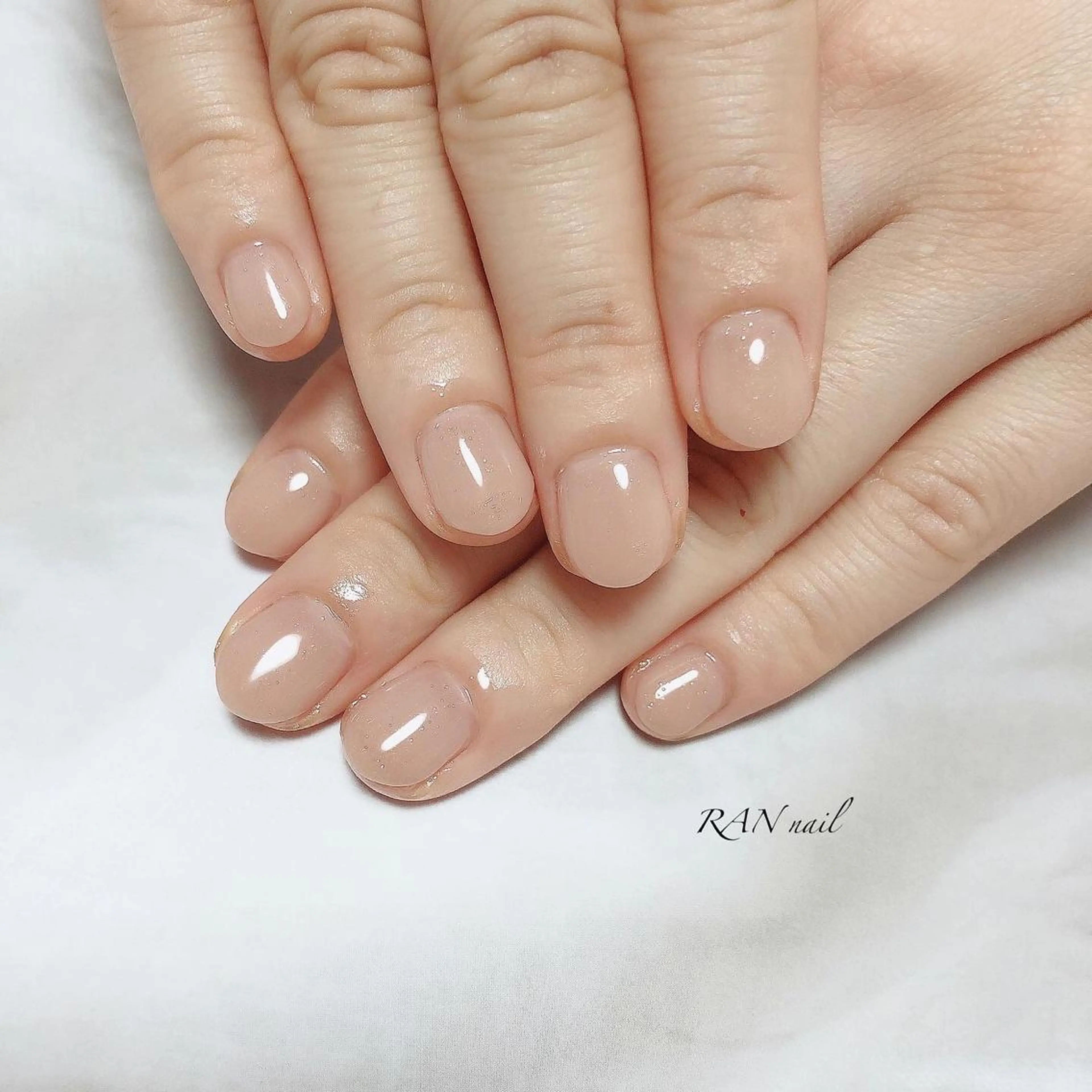 ネイル ブラウン ジェルネイル オフィスネイル ワンカラーネイル シンプルネイル ハンドネイル フットネイル RAN nail 〜ランネイル〜所属・RAN nailのネイルデザイン
