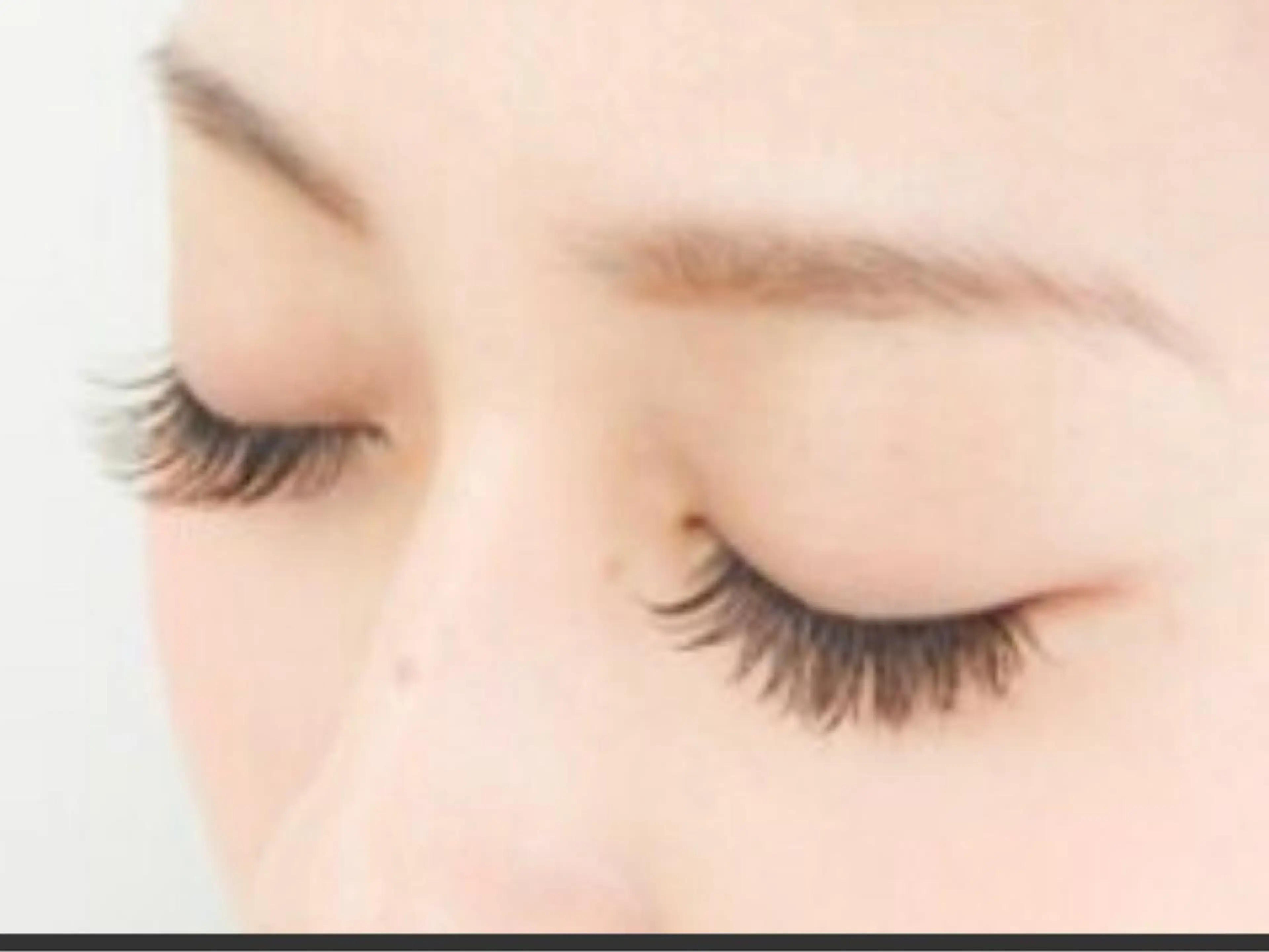 マツエク・マツパ watabe .のネイルデザイン