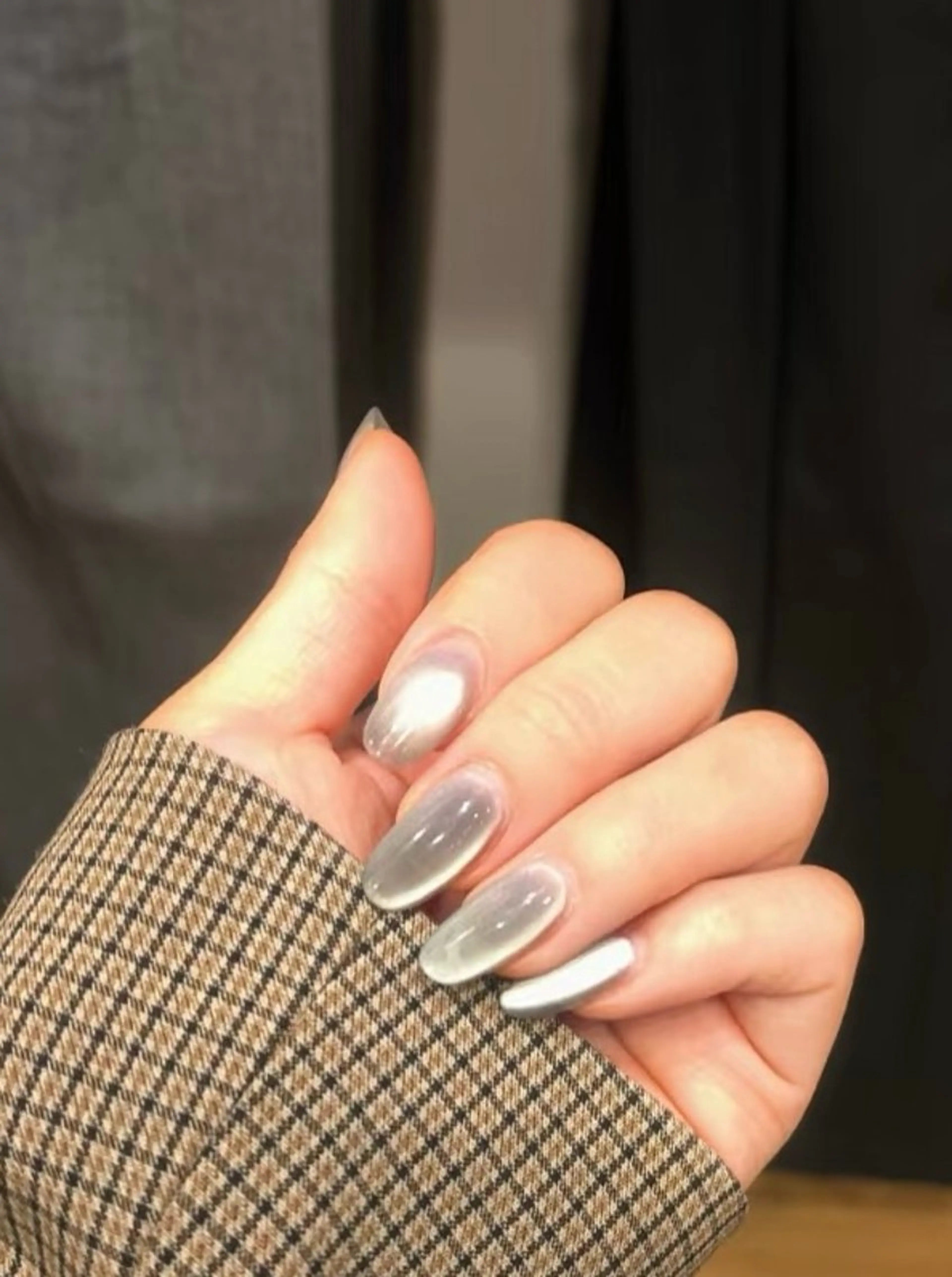 ネイル 高木 維麗絲のネイルデザイン