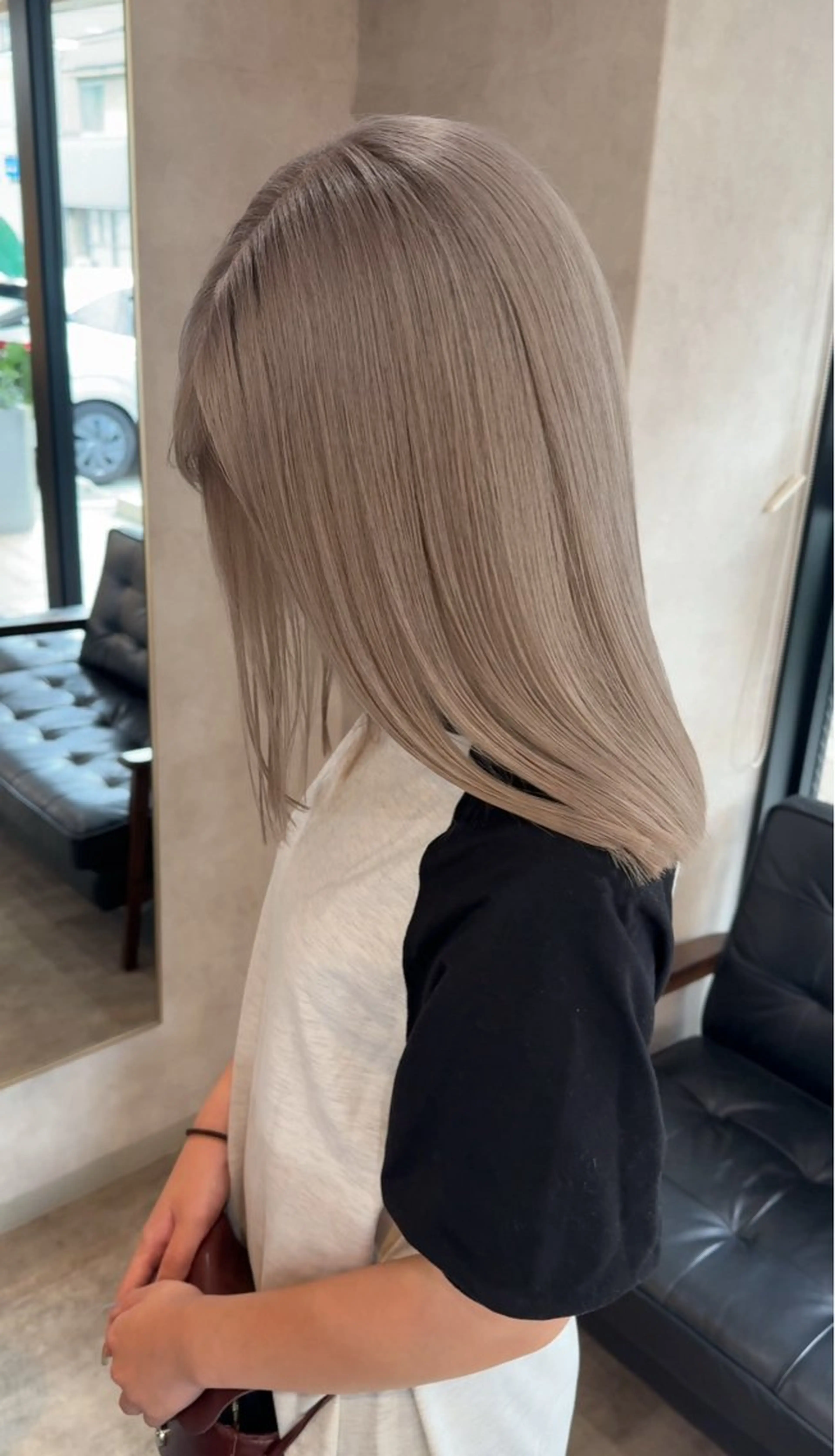 カラー ベージュカラー ミルクティーベージュ ヘアカラー トリートメント RIENS / ayu ♡のヘアスタイル