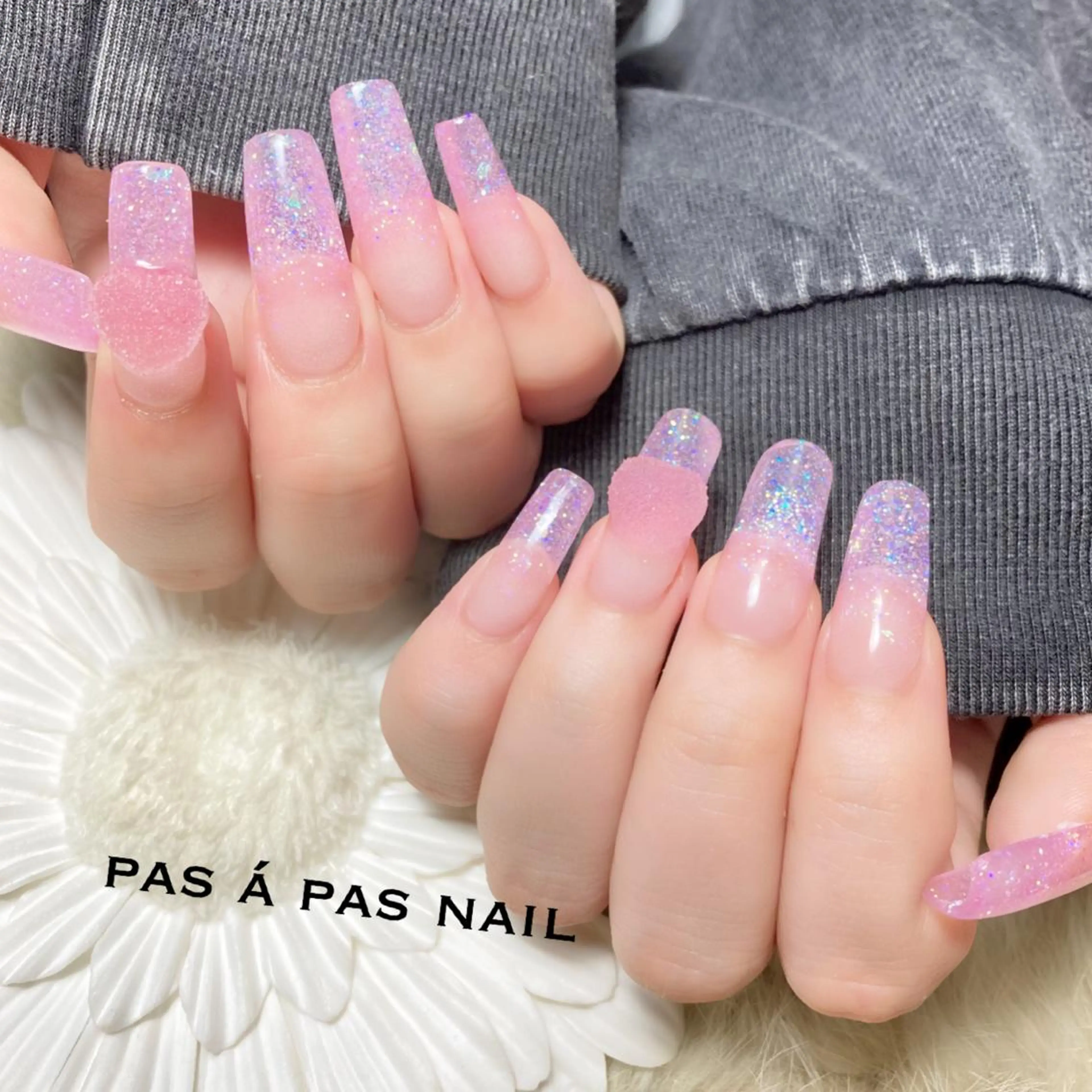 ネイル スカルプネイル ハンドネイル Yakko pas á pasのネイルデザイン