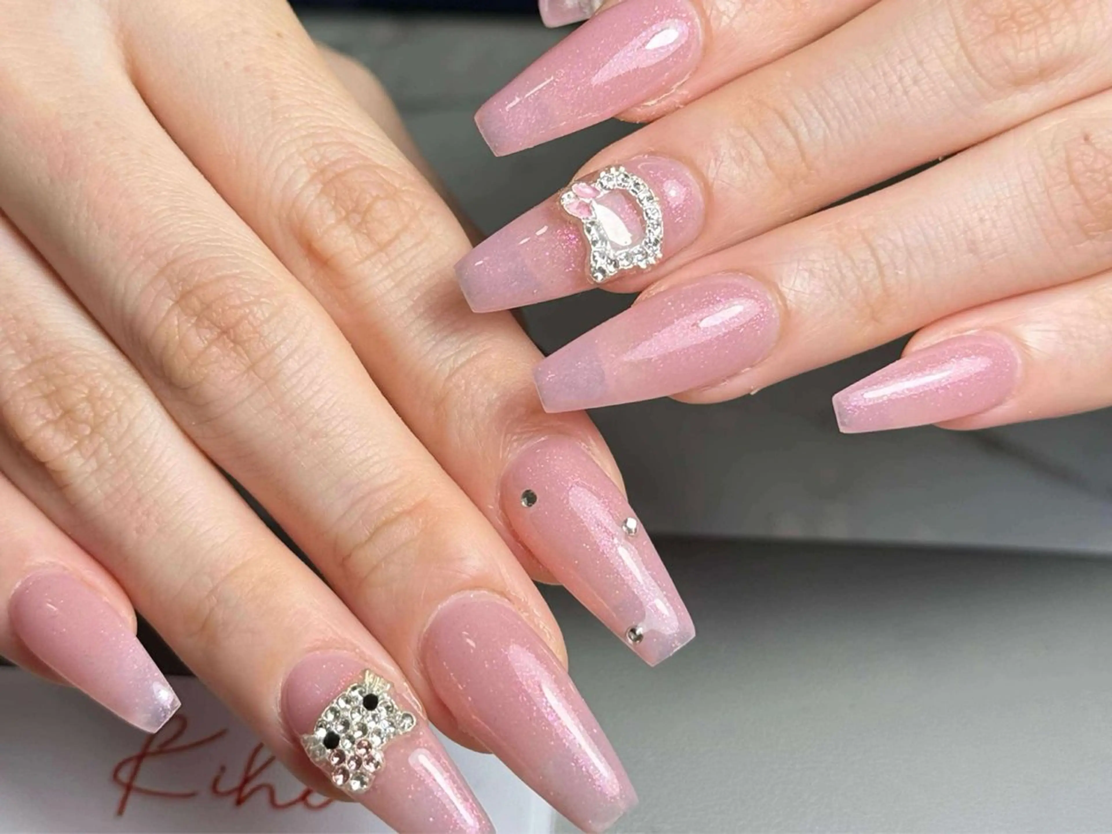 ネイル アートネイル フレンチネイル ジェルネイル グラデーション 韓国ネイル ハンドネイル 💕鈴木ユリ パラジェル/オフ無料のネイルデザイン