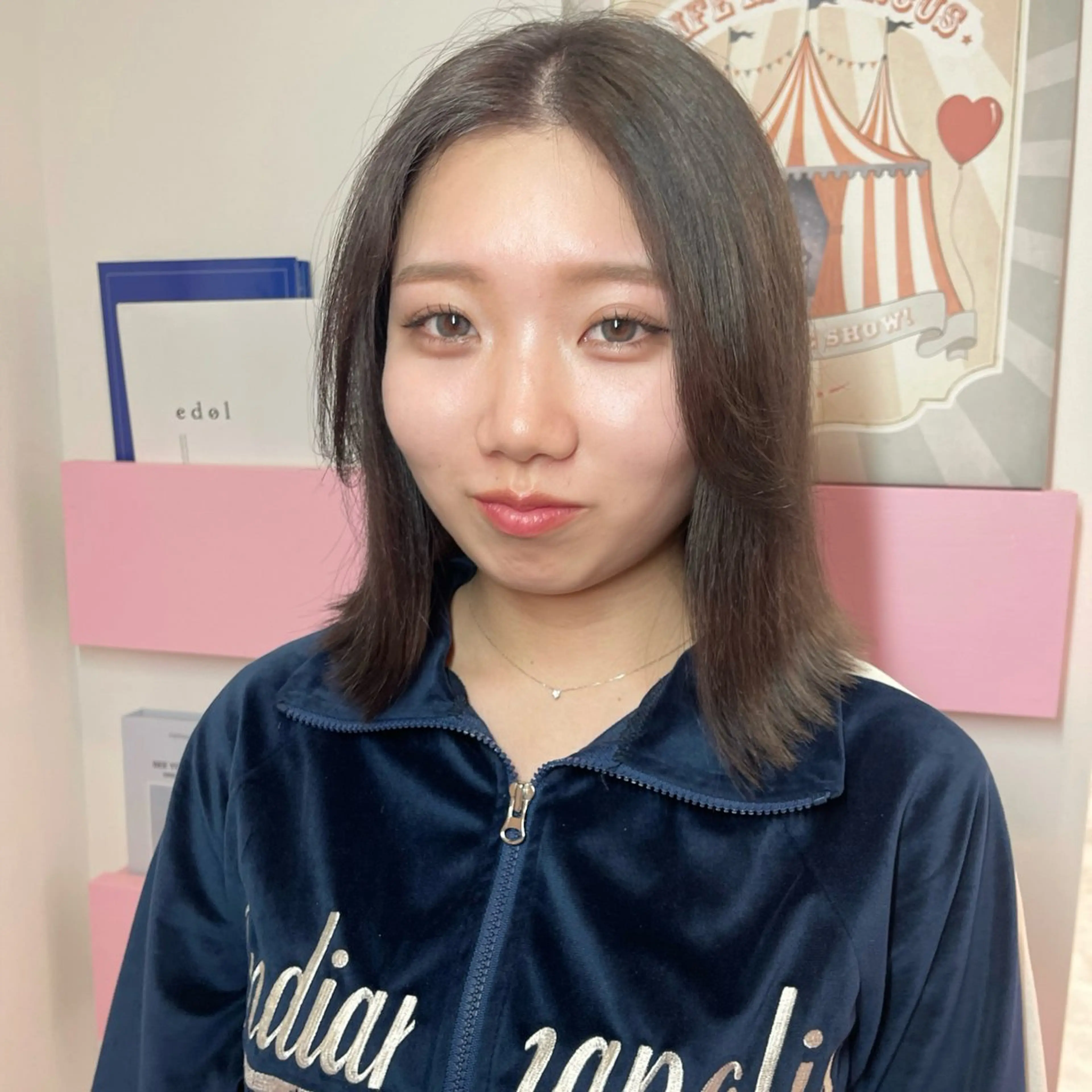 ショート カラー 🎀ミルクティー/暖 色×レイヤー/マリアのヘアスタイル