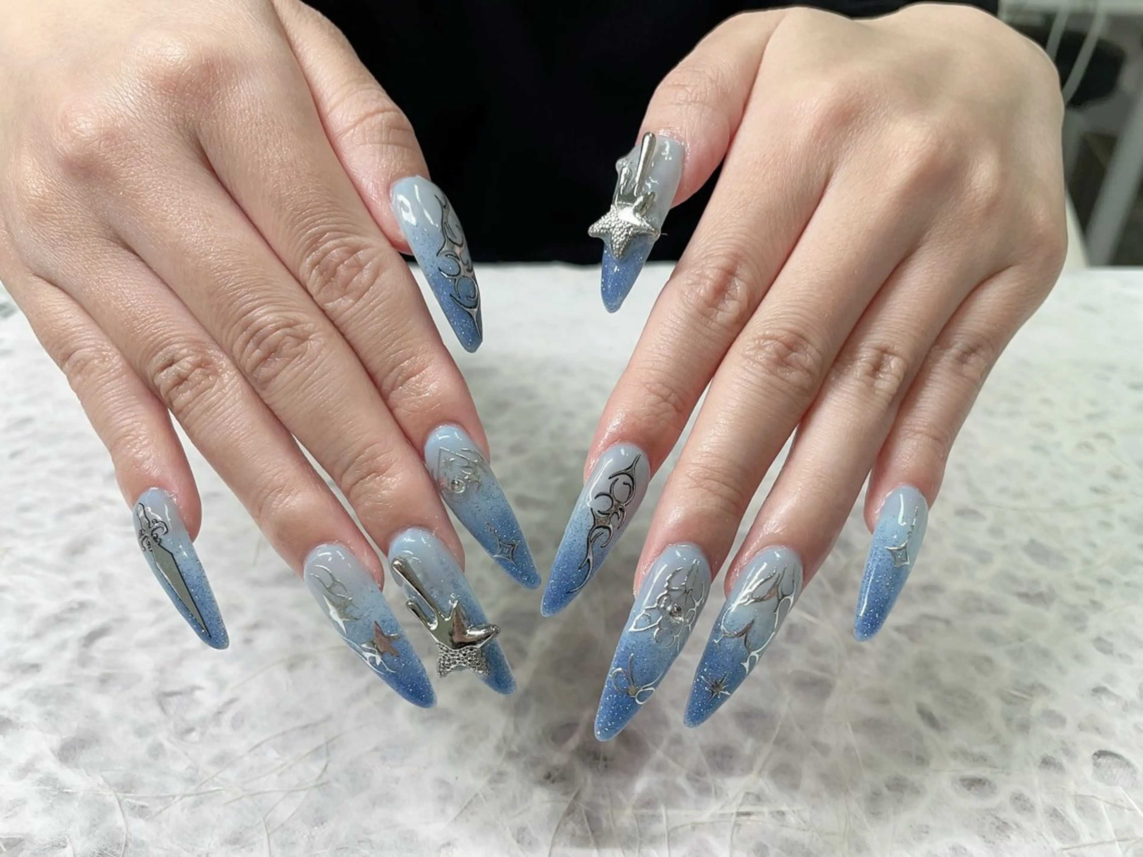 ネイル Hyhy spa所属・Na Naのネイルデザイン