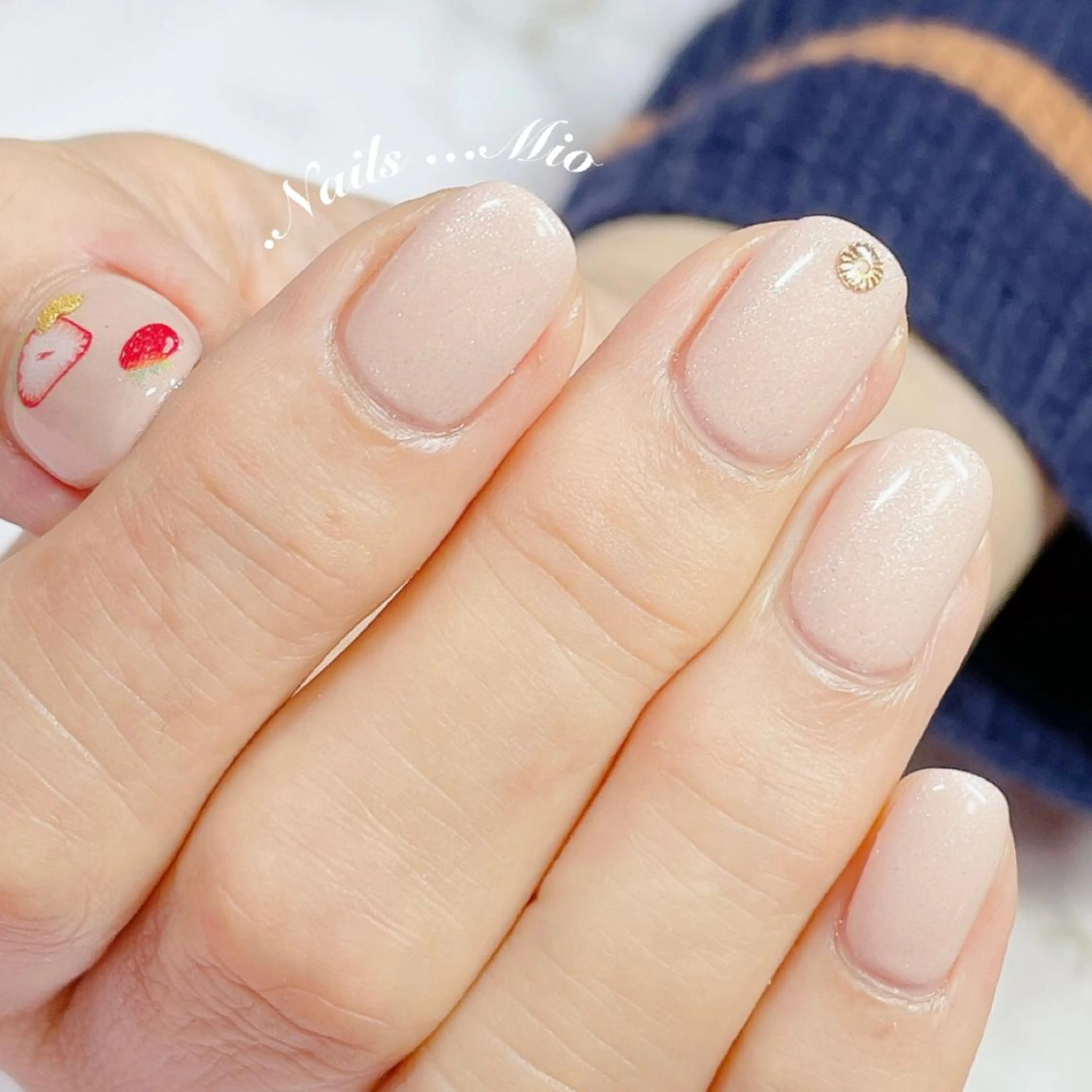 ネイル アートネイル ジェルネイル ワンカラーネイル .Nails Mio 赤羽西ネイルサロンのネイルデザイン