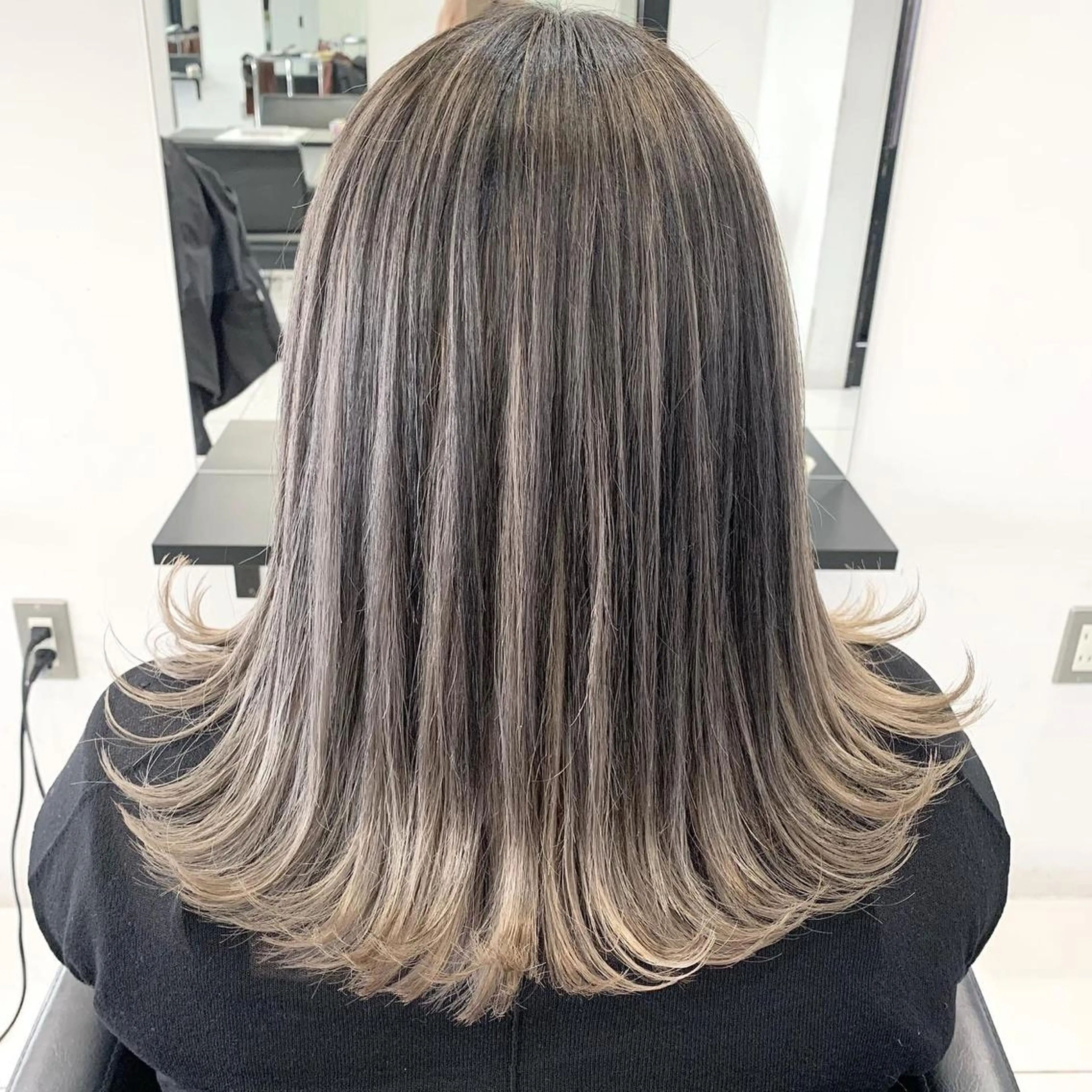 ミディアム カット ヘアカラー 縮毛矯正 トリートメント 韓国風/髪質改善/ Kiyoraのヘアスタイル