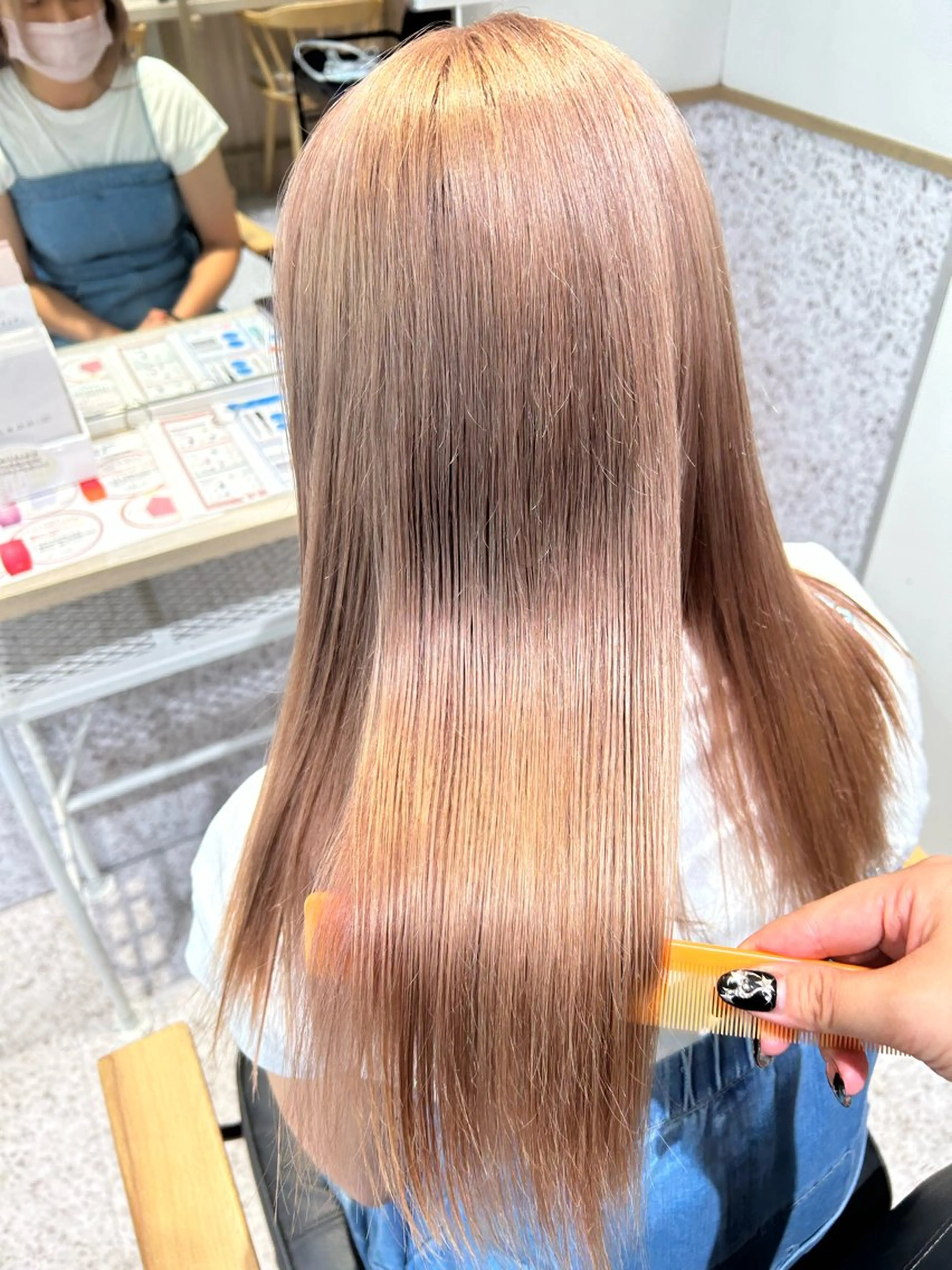 カラー ♡ハイトーン★ ネイル/しの♡のヘアスタイル