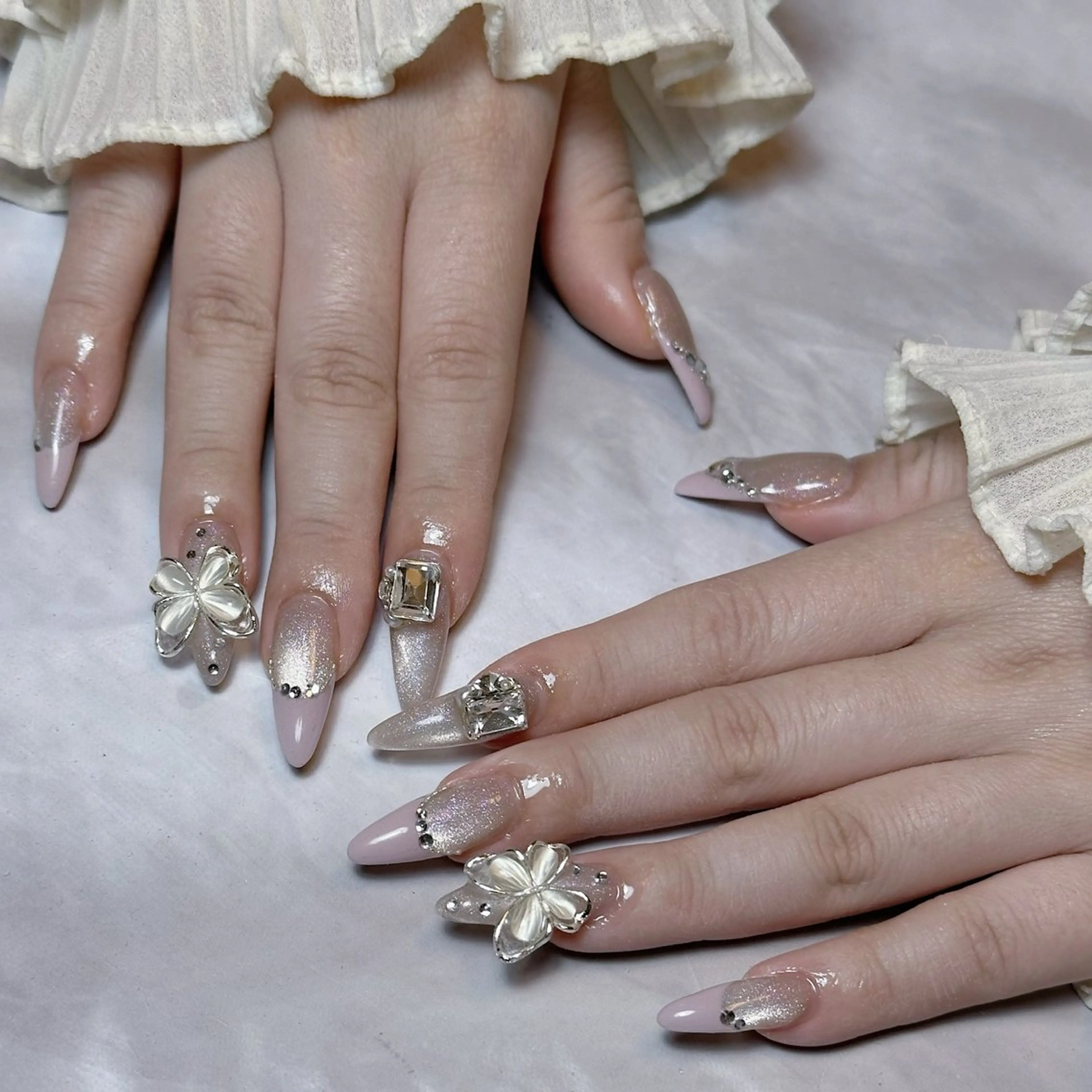ネイル ハンドネイル Yun nail Jihoのネイルデザイン