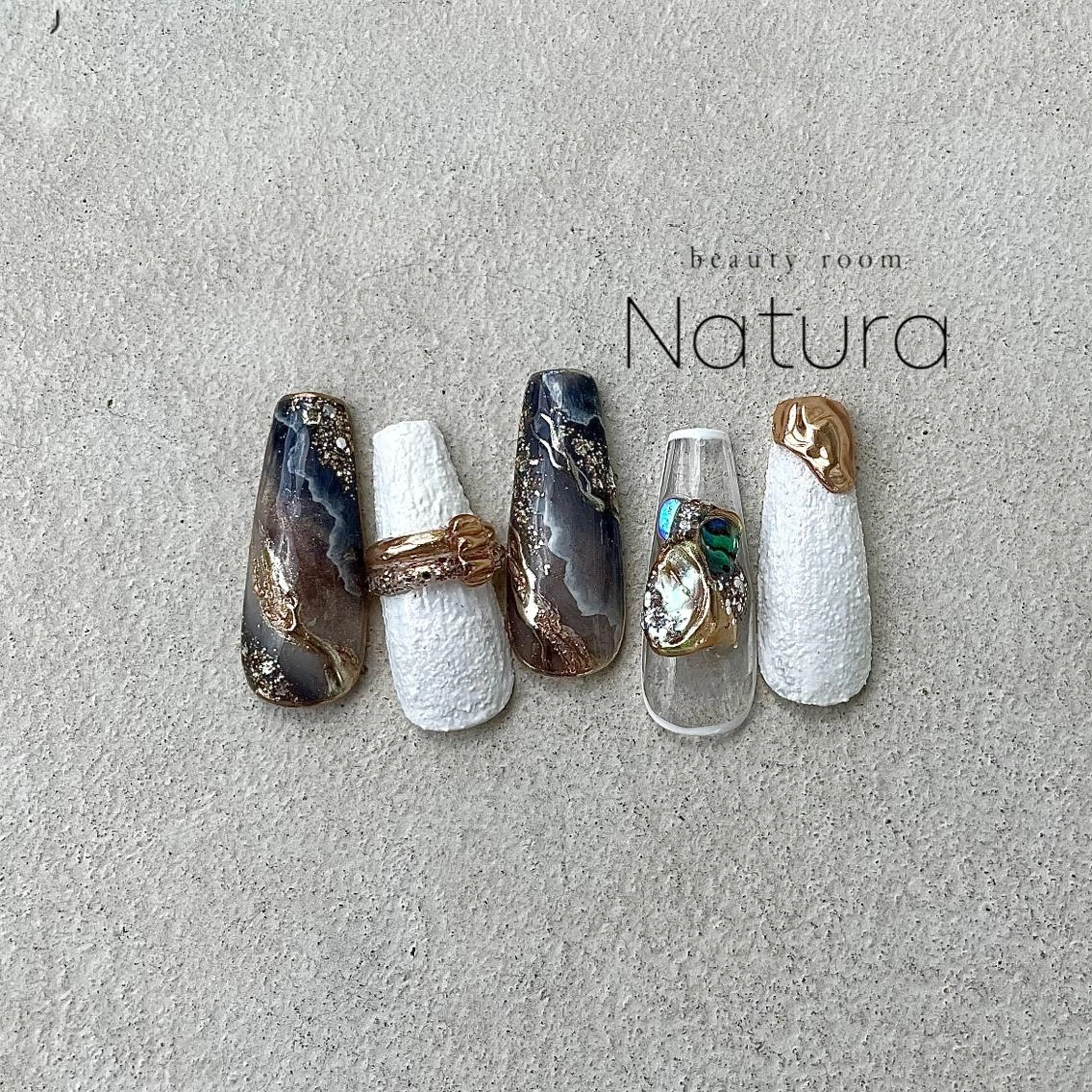 ネイル マツエク・マツパ アイブロウ 大理石ネイル(マーブル) ハンドネイル beautyroom Naturaのネイルデザイン