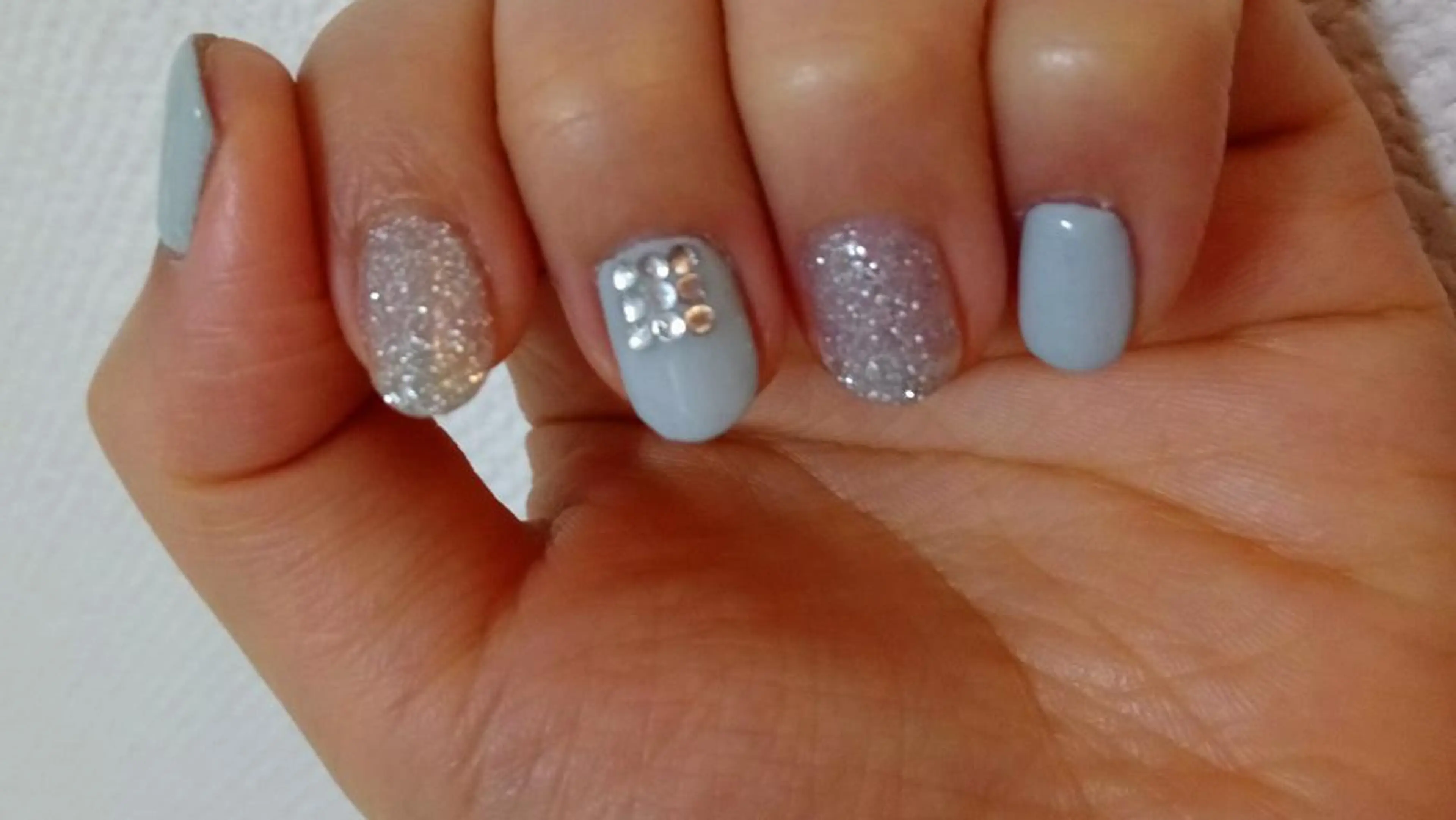 ネイル Roger 舞のネイルデザイン