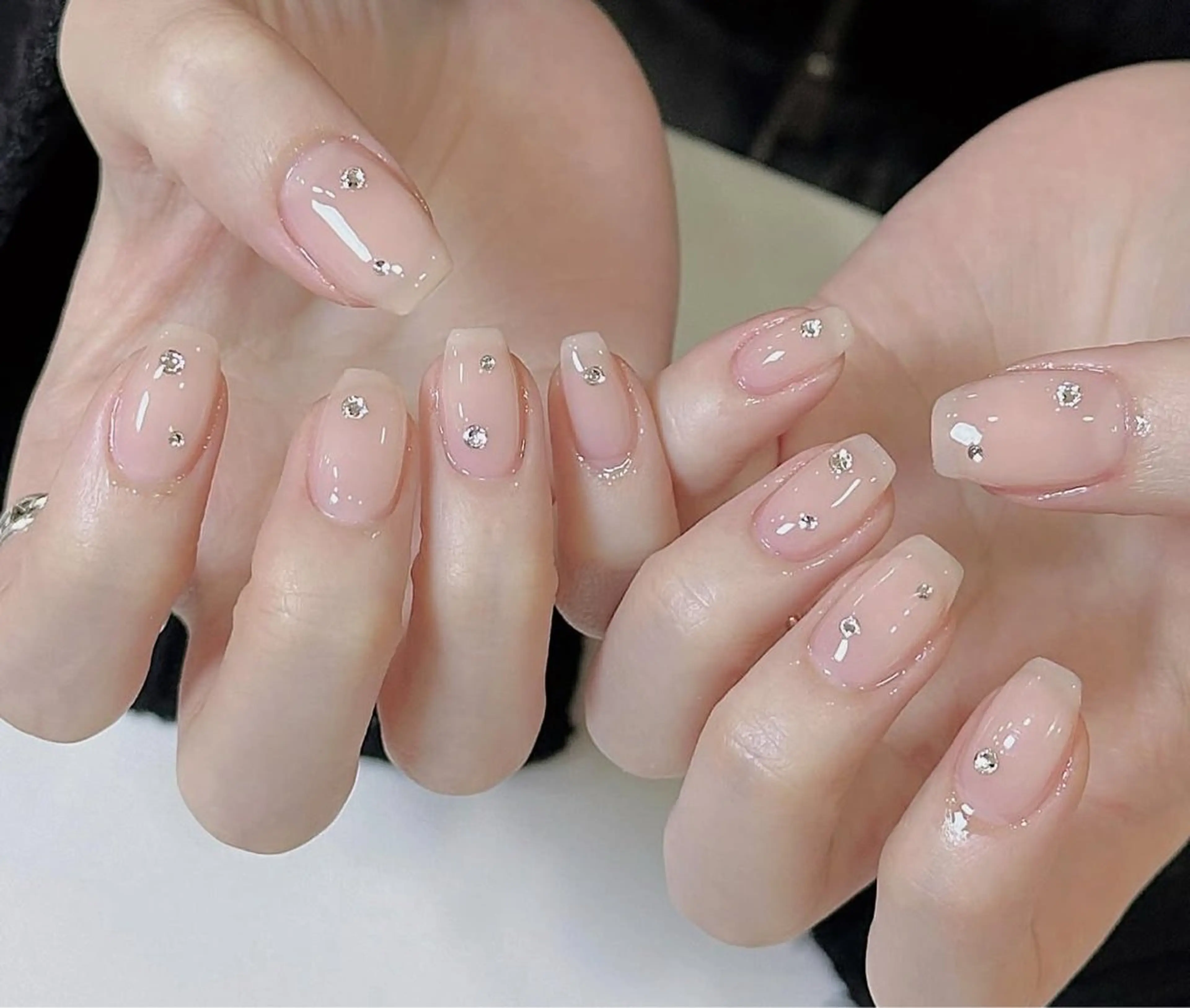 ネイル ハンドネイル 🎀PG🩵 ネイルサロンのネイルデザイン