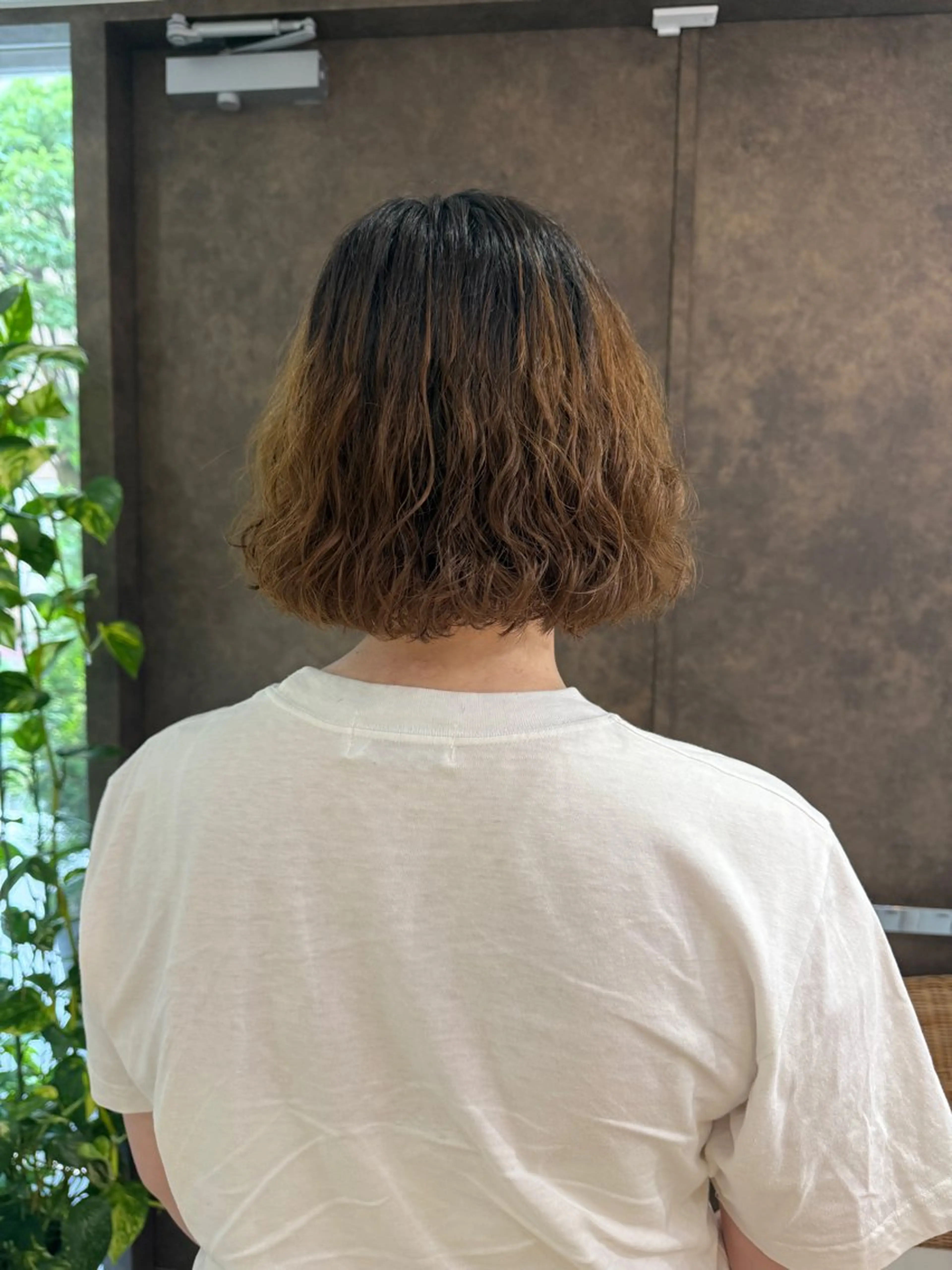 ショート カット パーマ ボブ/ハイトーン🪽 堀内志茉🍀のヘアスタイル