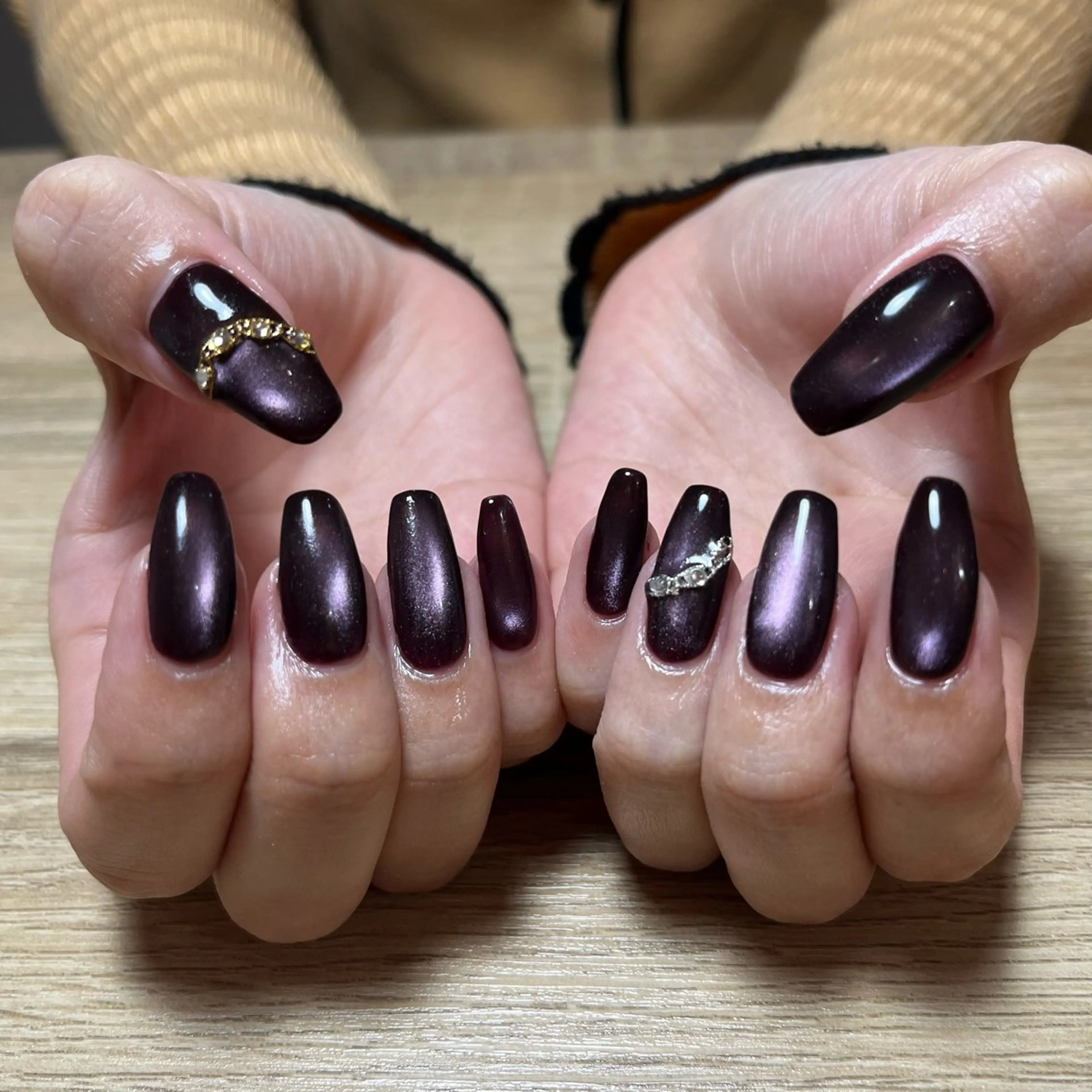 ネイル ハンドネイル imymemine所属・渡邊 束紗のネイルデザイン