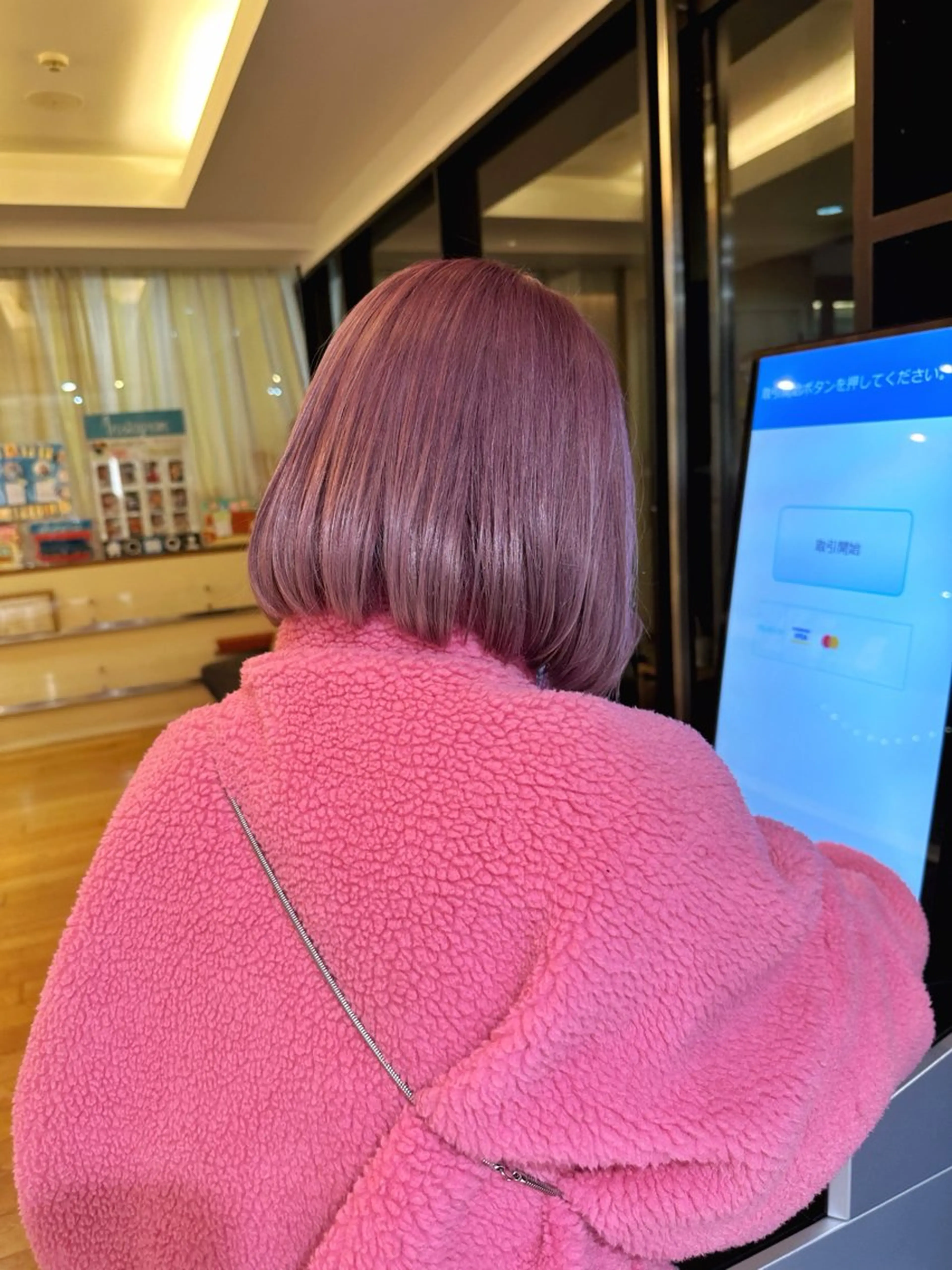 ショート カラー hibiki/セット /透明感カラーのヘアスタイル