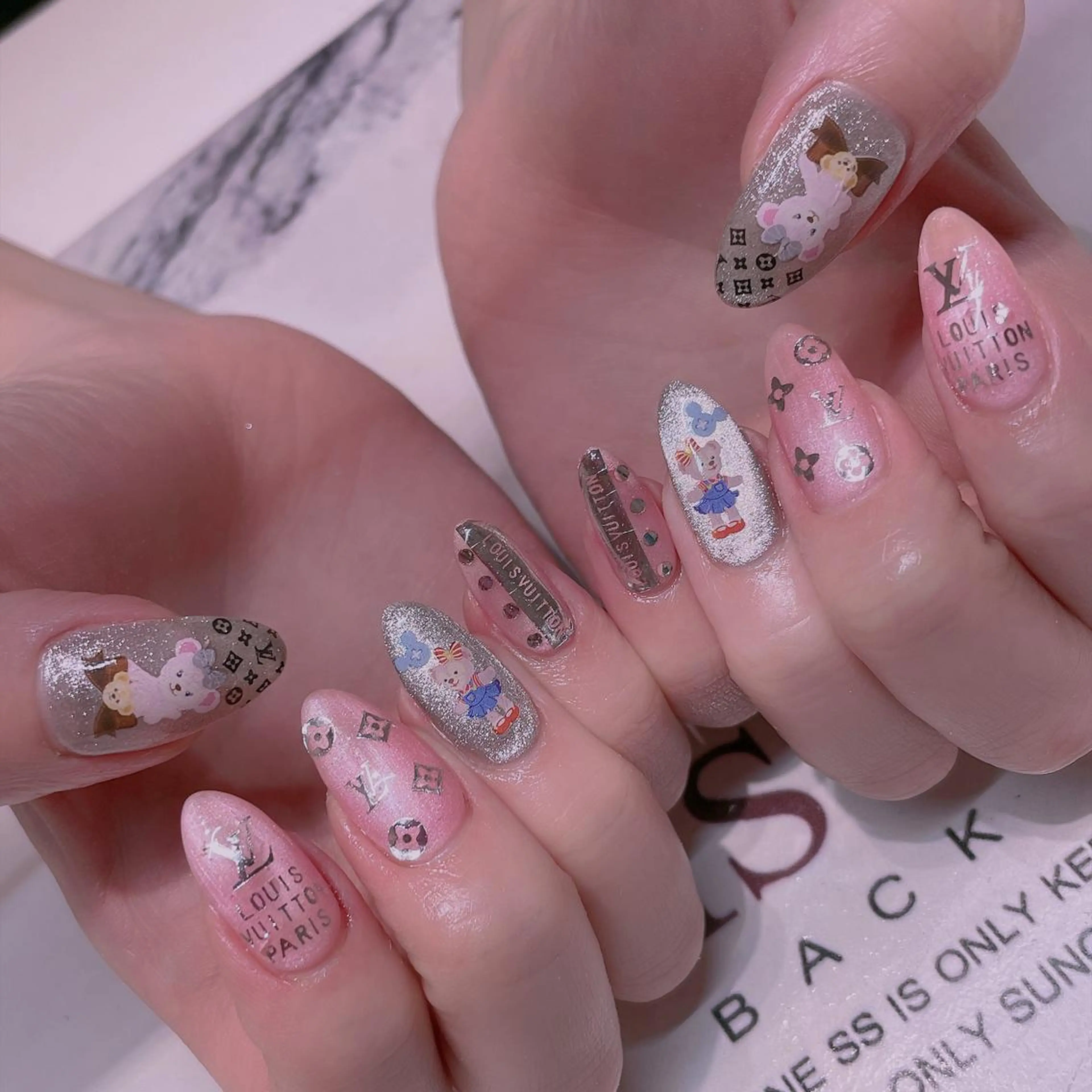 ネイル リン リンのネイルデザイン