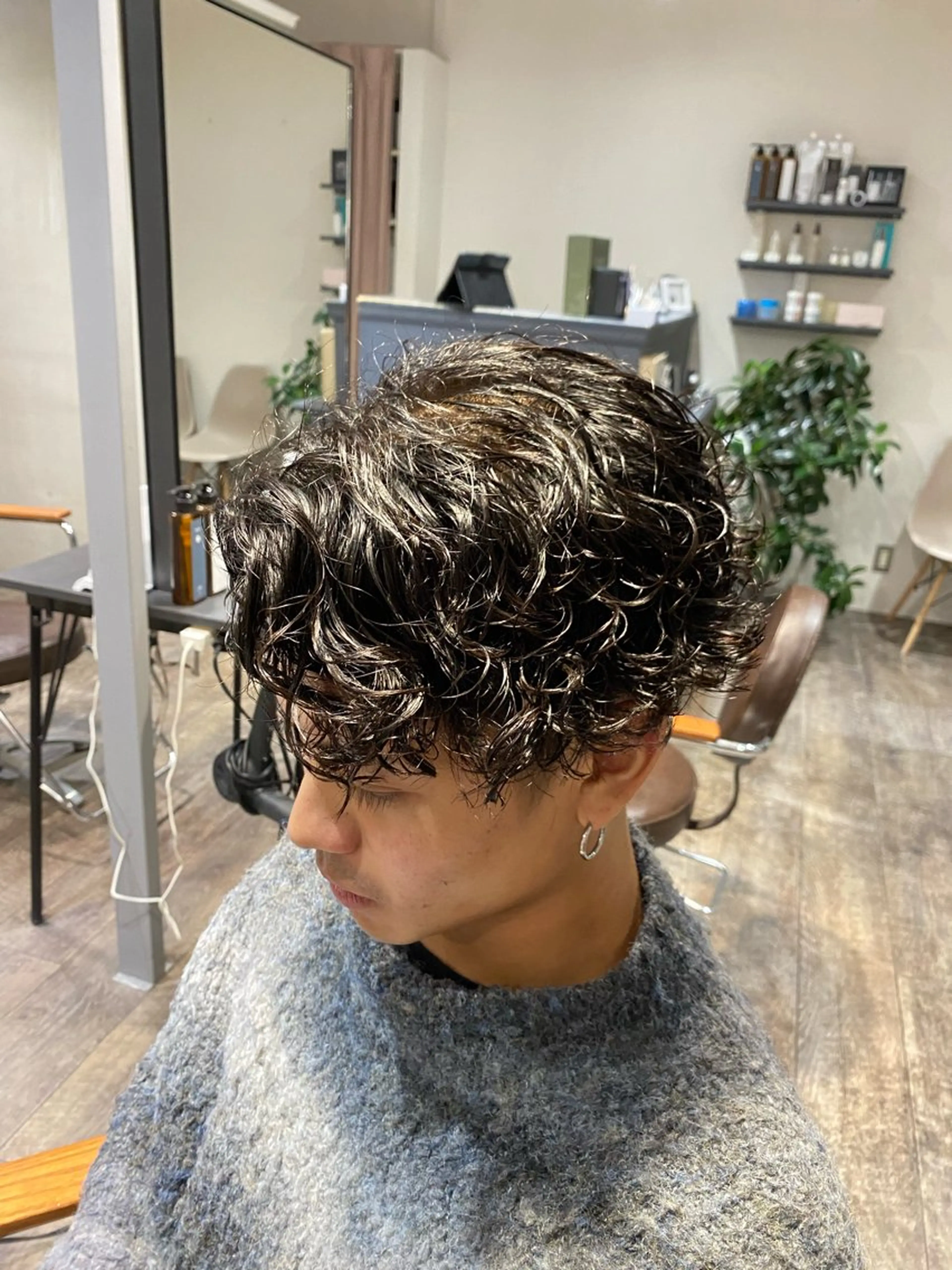 ショート パーマ メンズ カット パーマ 江﨑 翔のヘアスタイル