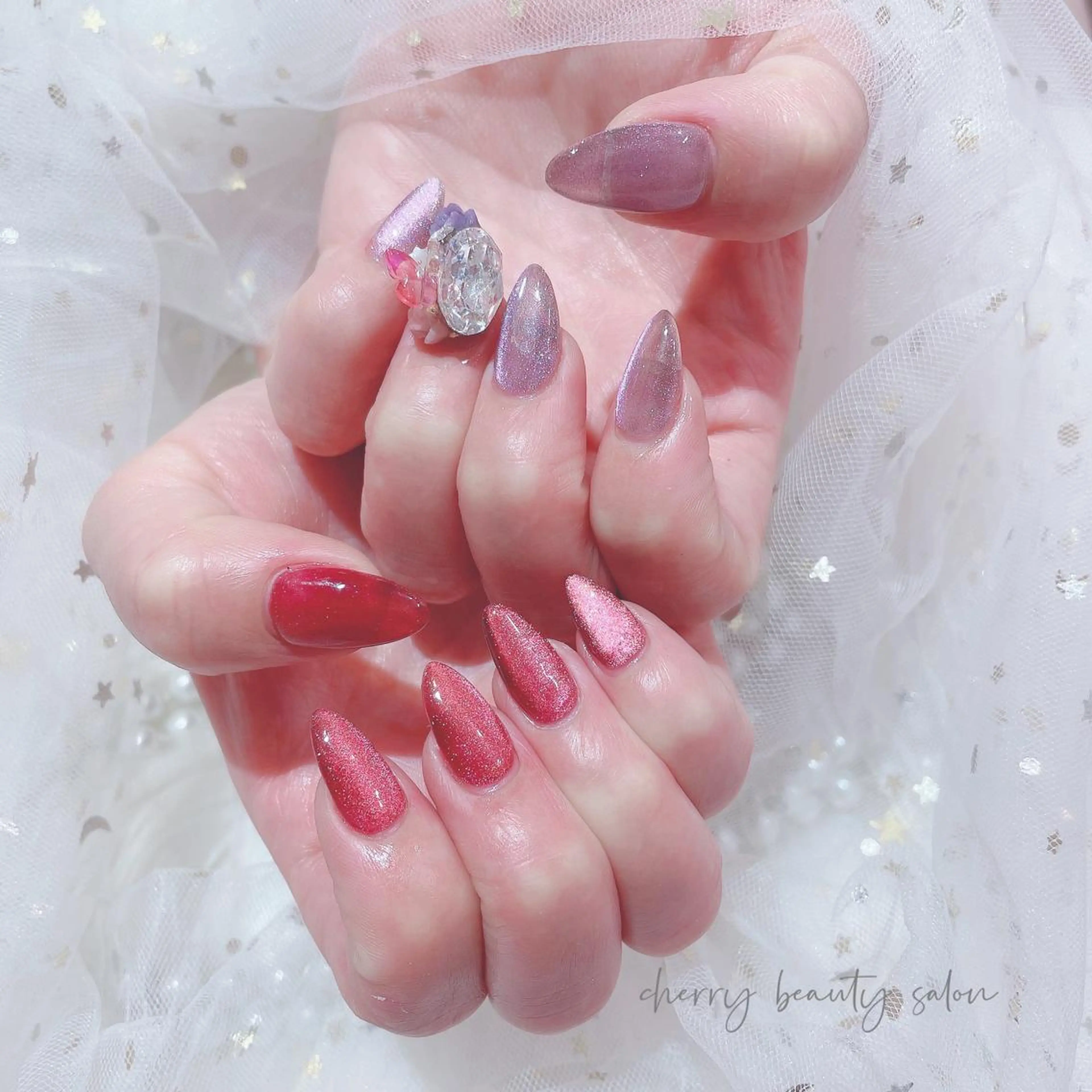 セミロング ネイル SAKURA 🍒のネイルデザイン