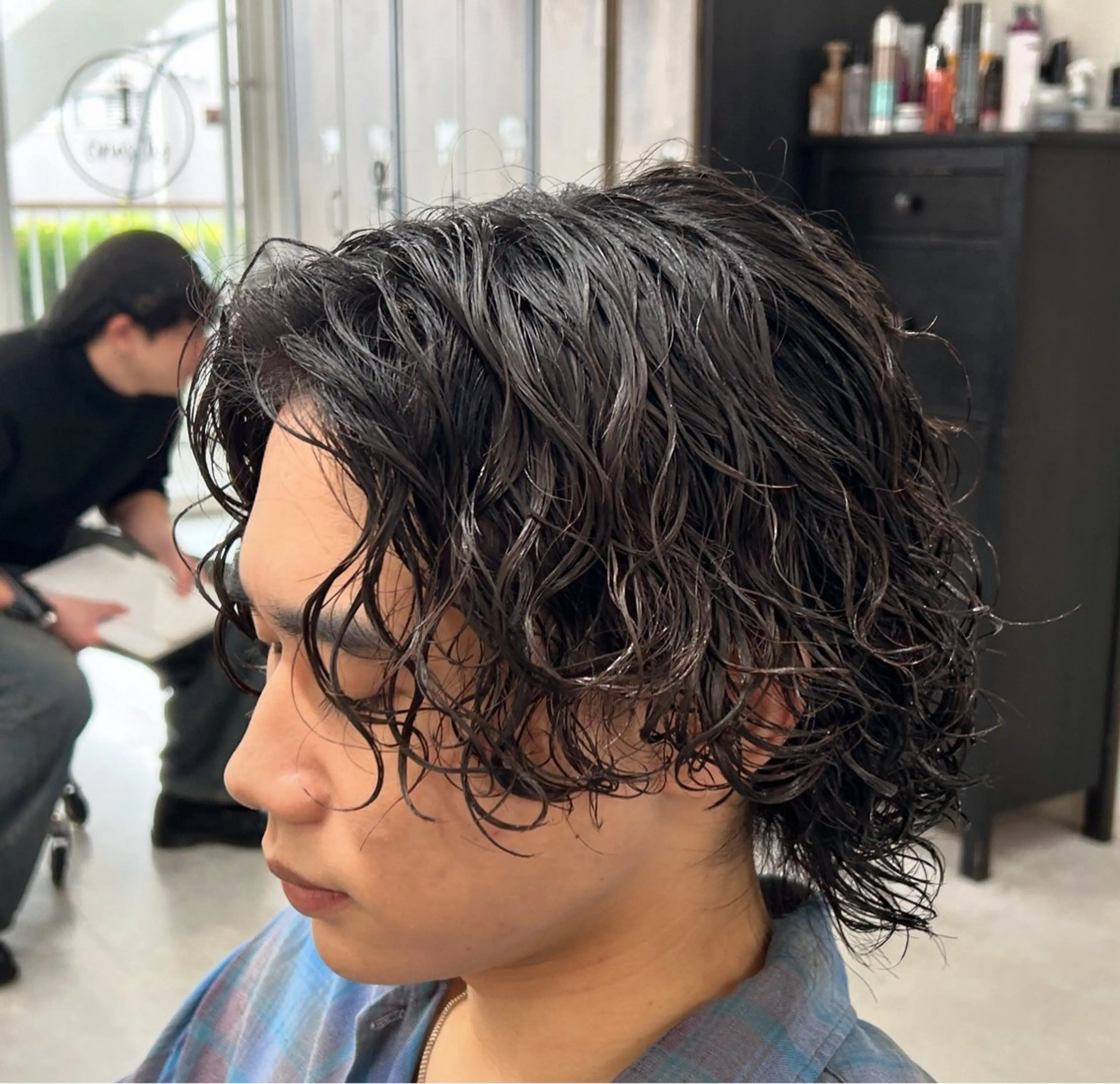 パーマ メンズ カット パーマ トリートメント ヘッドスパ ヘアセット カズキ🌼曲がる縮毛 ／くせ毛パーマのヘアスタイル