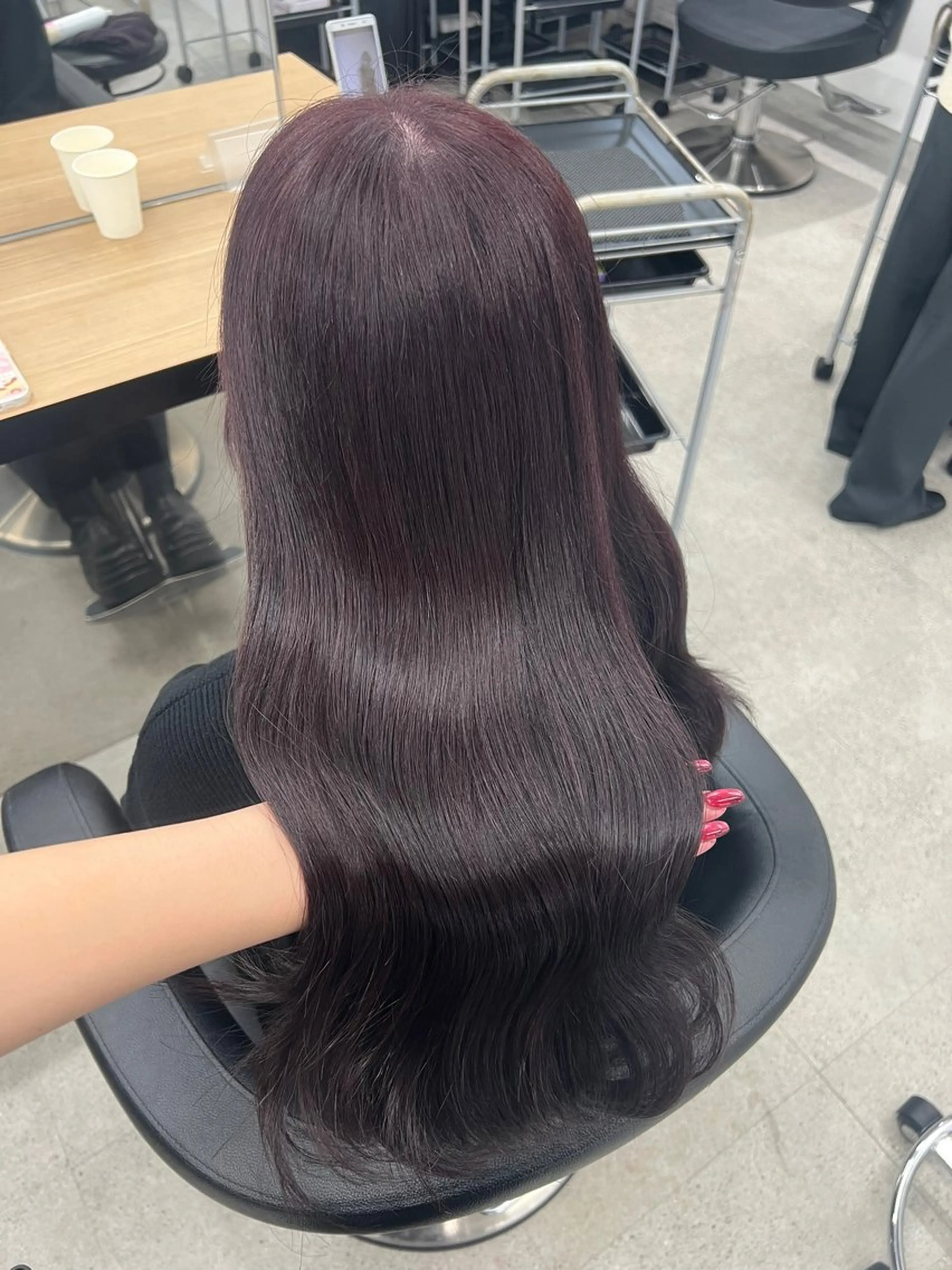 ロング カラー ブリーチ 髪質改善 トリートメント ヘアカラー 💗愛され暖色💗 ピンク/レッド💗のヘアスタイル