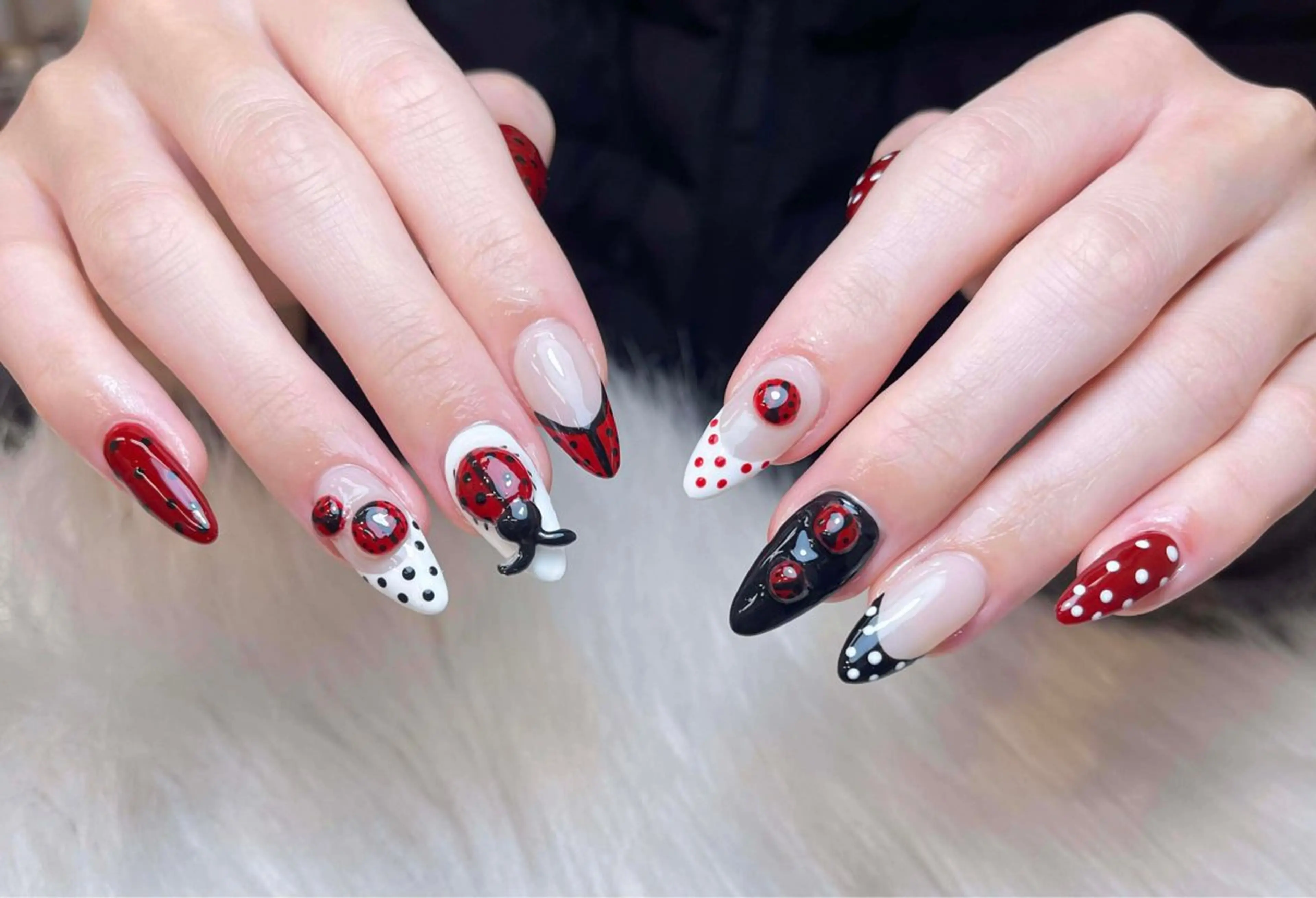 ネイル アートネイル ジェルネイル ニュアンスネイル オフィスネイル シンプルネイル ハンドネイル Nie Nail Shinokuboのネイルデザイン