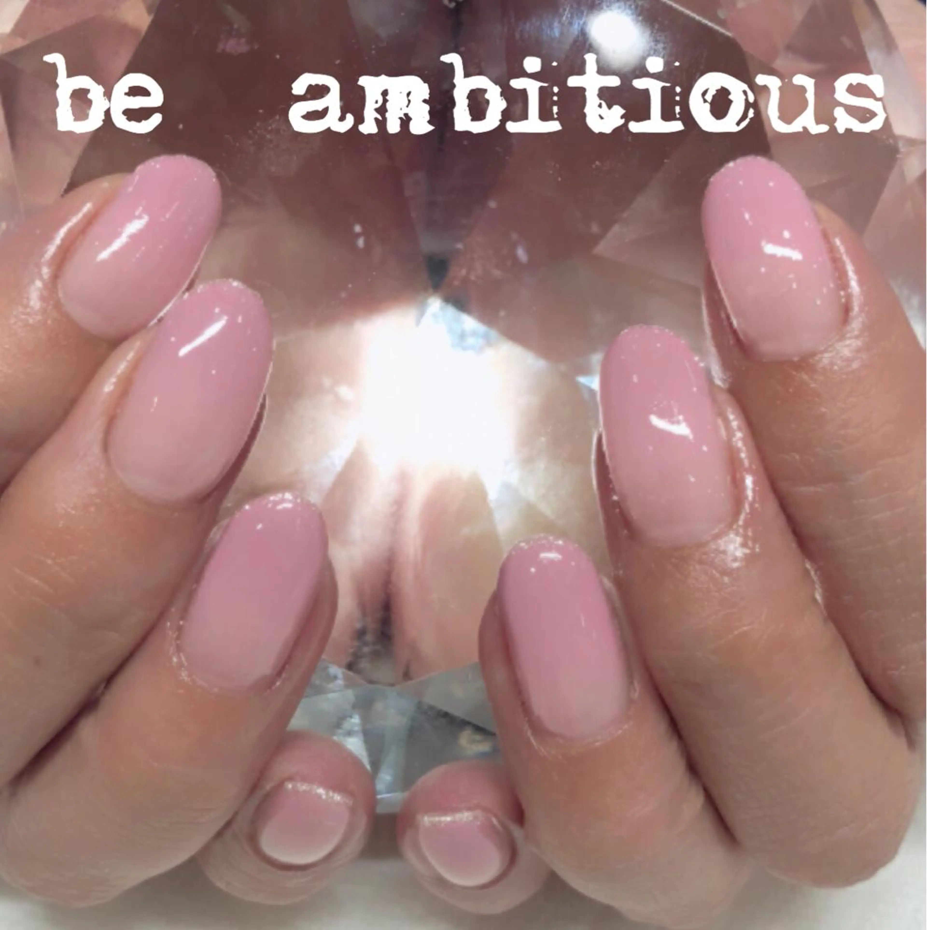 ネイル シンプルネイル EMIKOのネイルデザイン