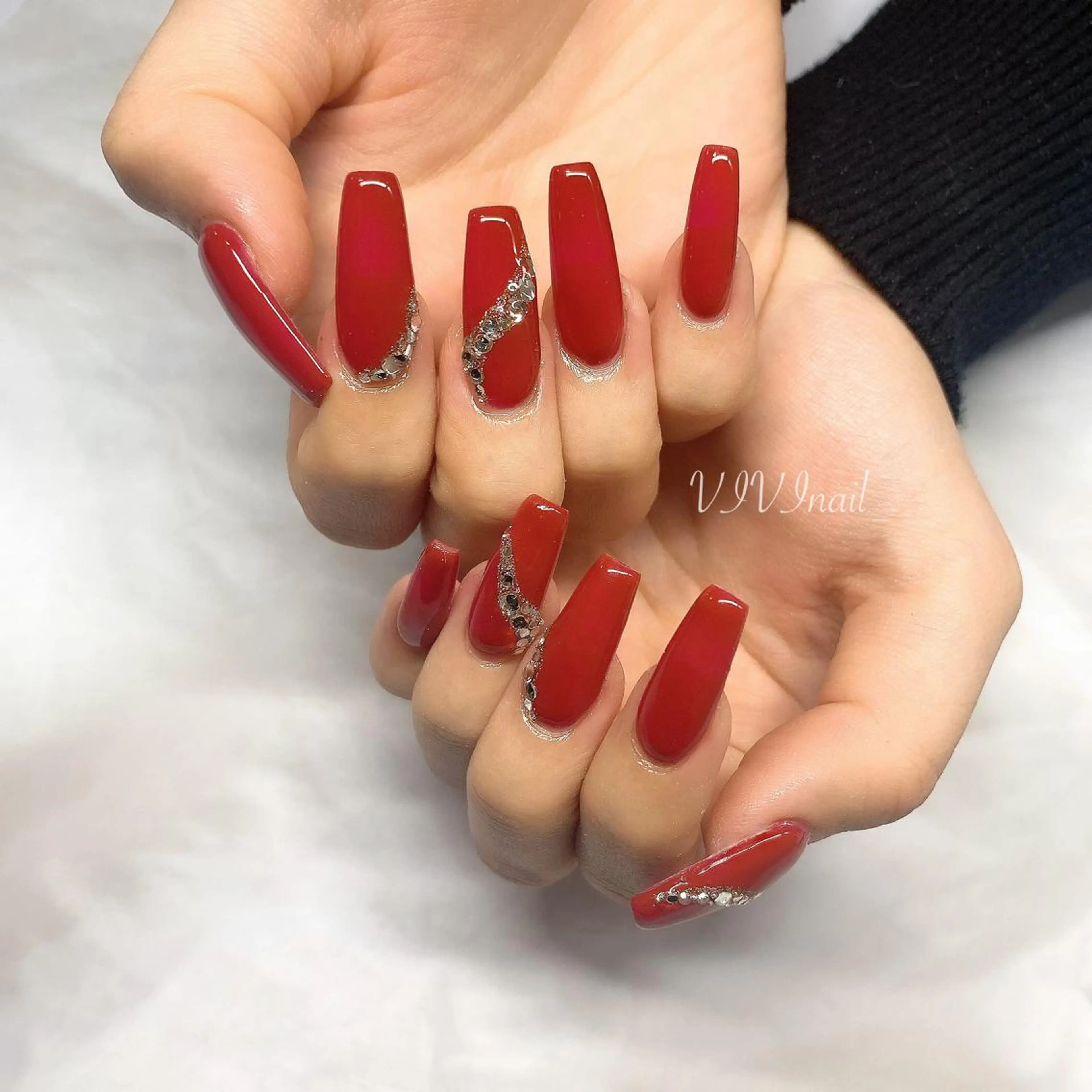 ネイル ロングネイル シンプルネイル ハンドネイル vivi nailのネイルデザイン