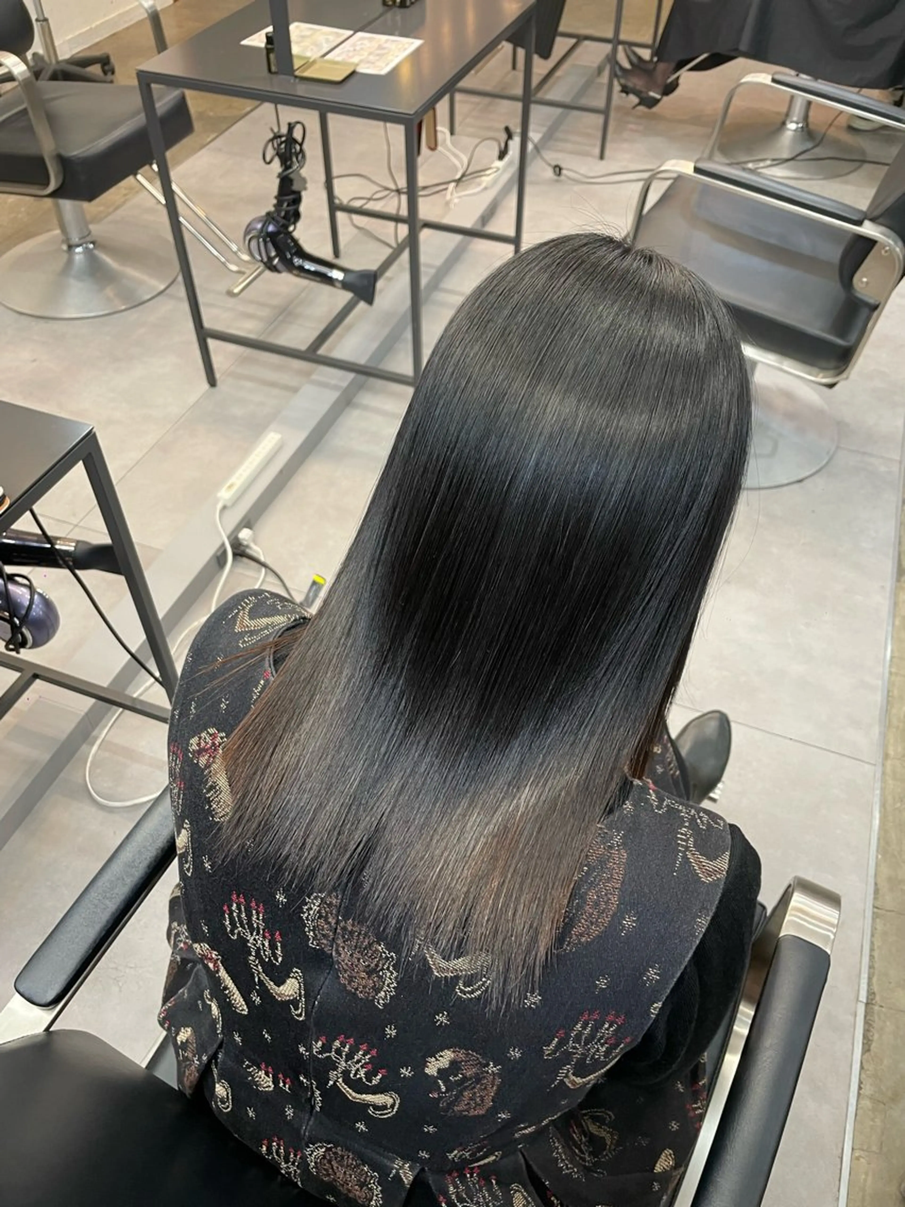 セミロング RAF TOKYO所属・ERINA 🐮RAFTOKYOのヘアスタイル