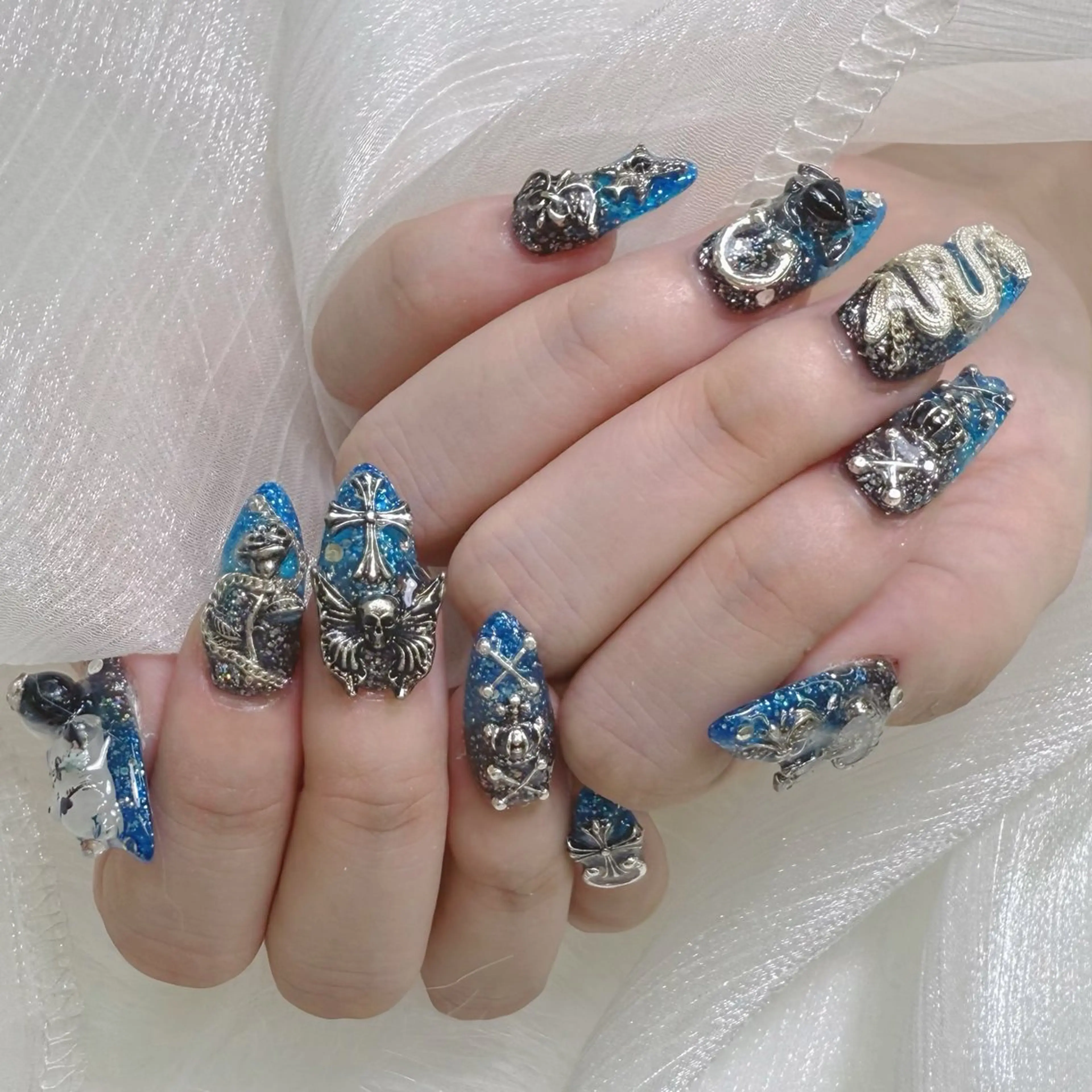 ネイル チークネイル クリアネイル ガーリー キラキラネイル 韓国ネイル ハンドネイル princess スカルプ専門店のネイルデザイン