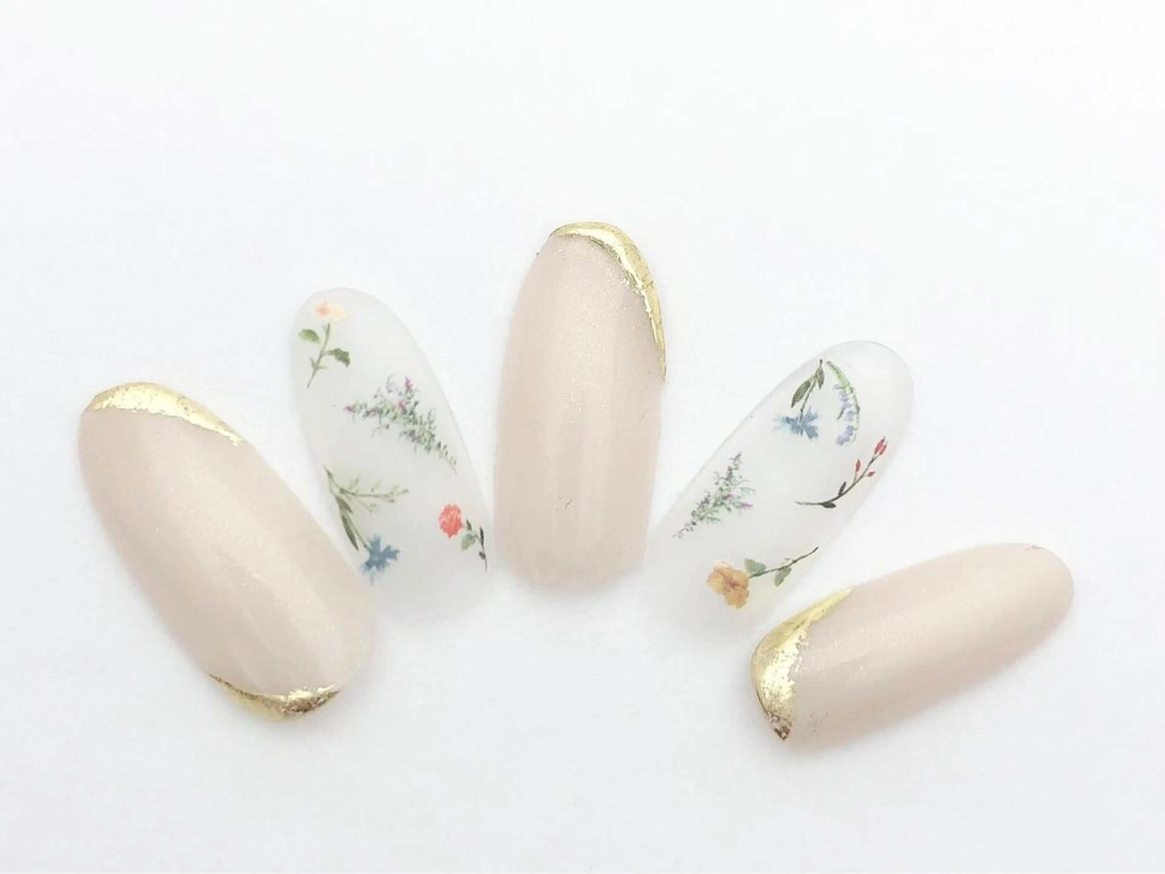 ネイル 🦋Kiyomi. 🦋のネイルデザイン