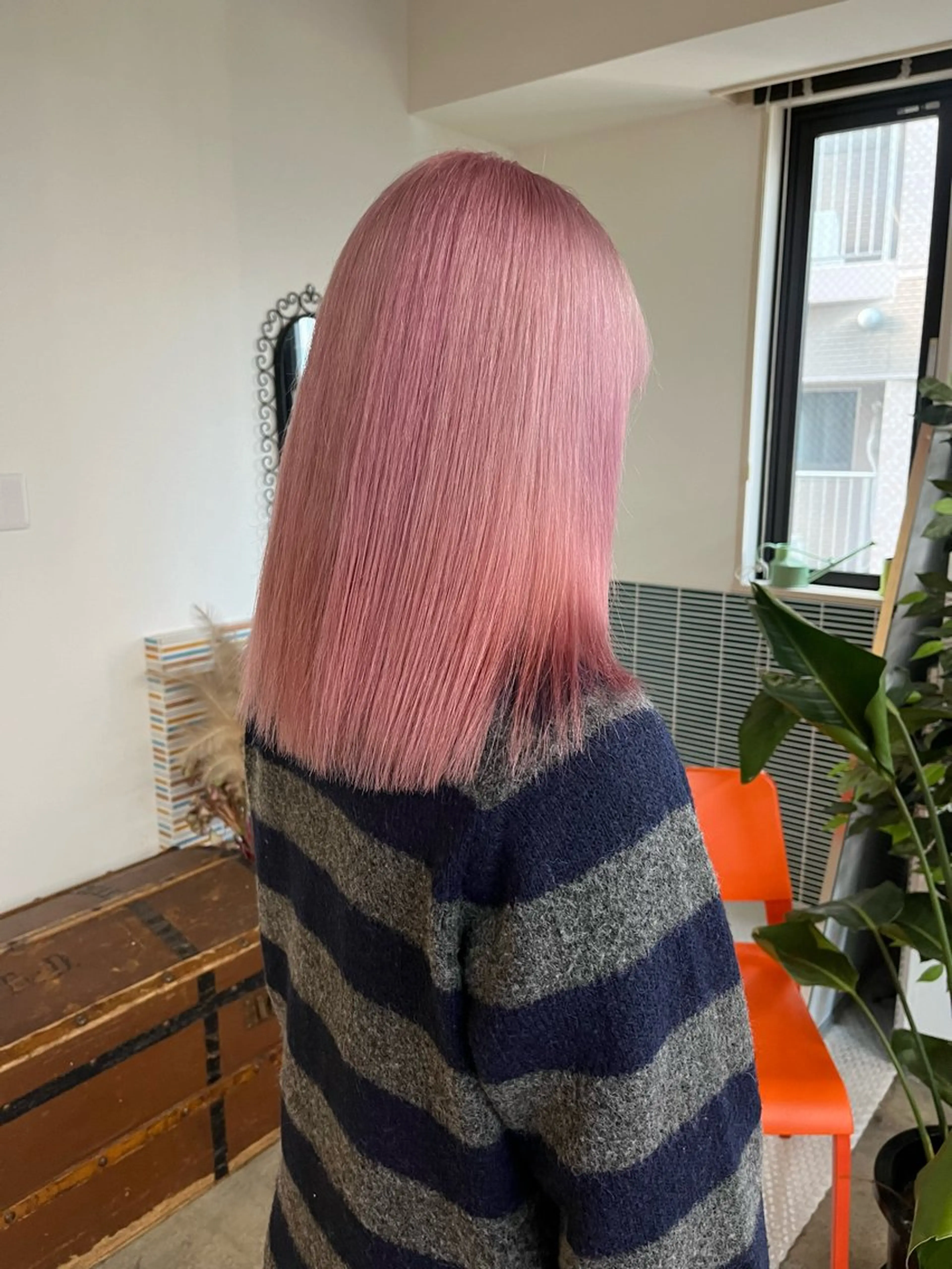 ミディアム カラー ベージュカラー ブリーチ ピンクカラー ピンクベージュ カット ヘアカラー トリートメント 🩷ハイトーン透明感 レイヤー🩷ユリカのヘアスタイル