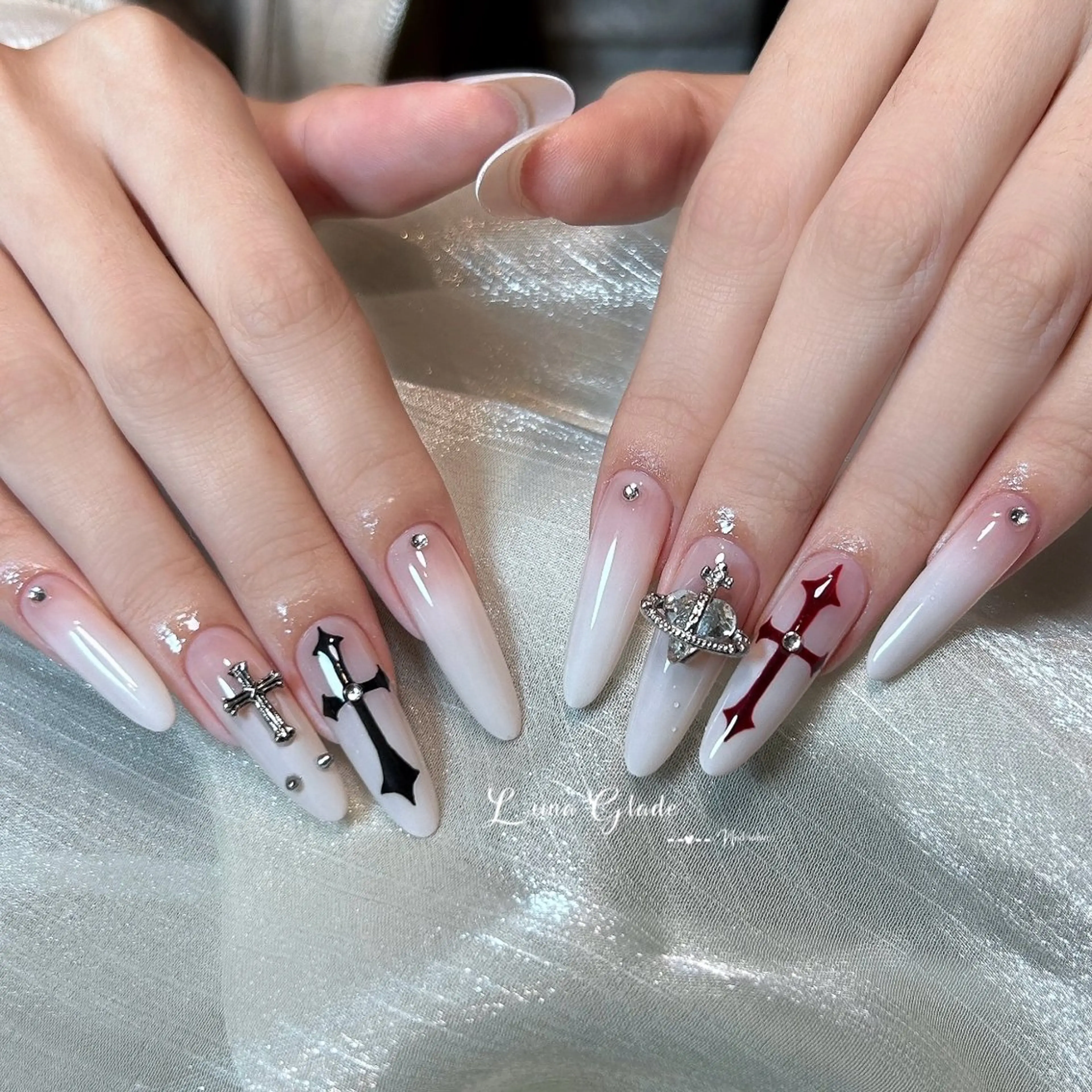 ネイル ハンドネイル Luna Glade Nail Salon所属・Luna Gladeのネイルデザイン