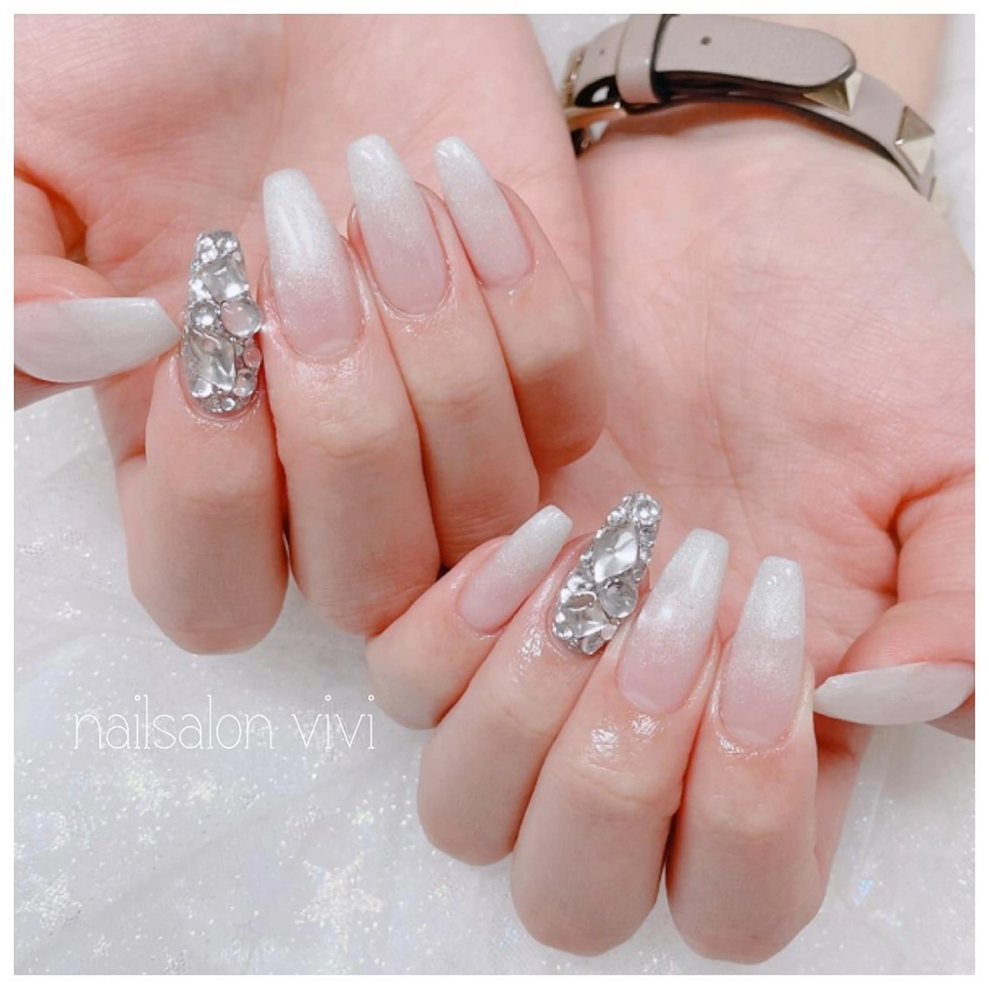ネイル ＶＩＶＩ nailsalonのネイルデザイン