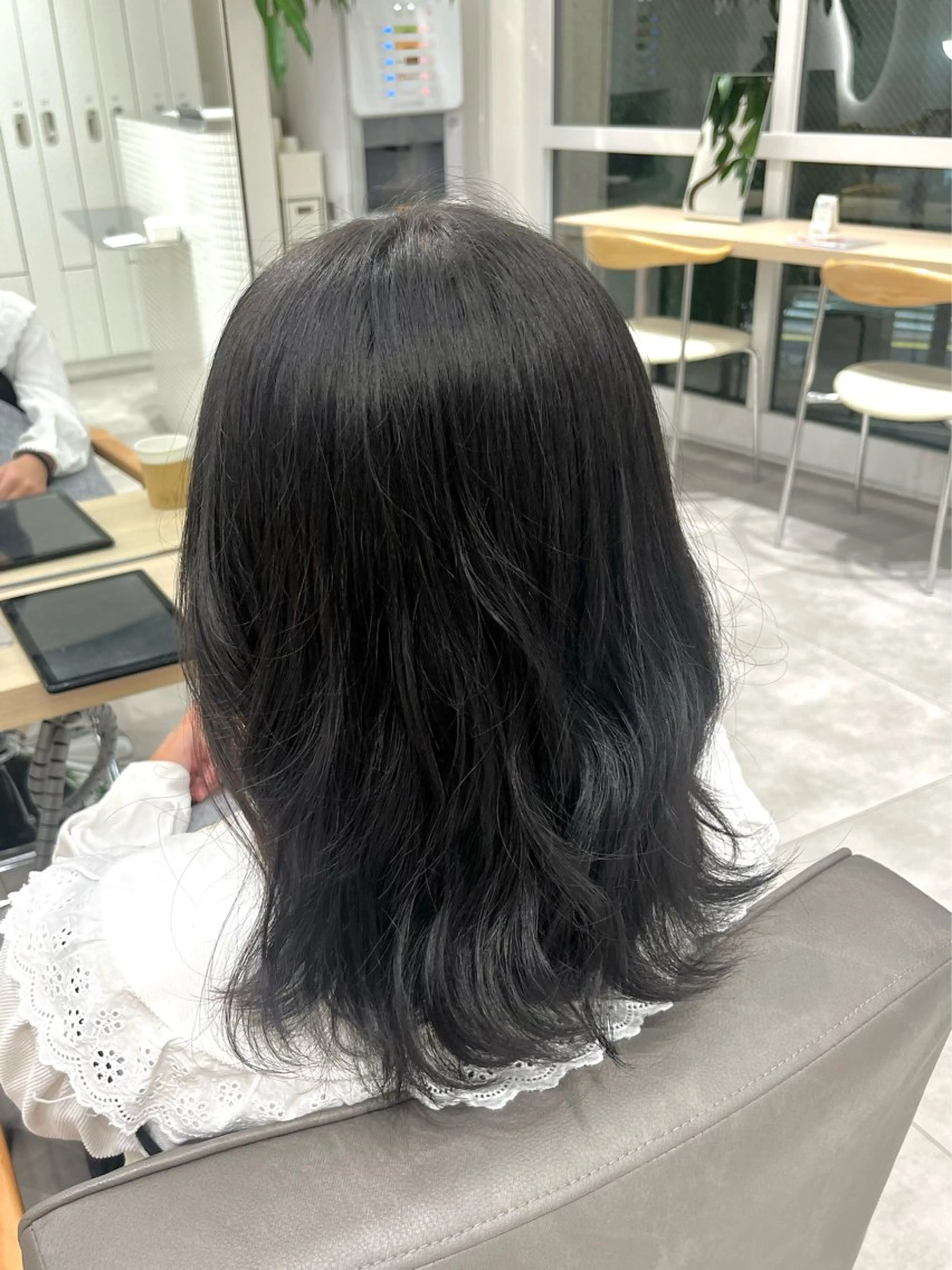 ミディアム 後藤 愛美/レイヤーカットのヘアスタイル