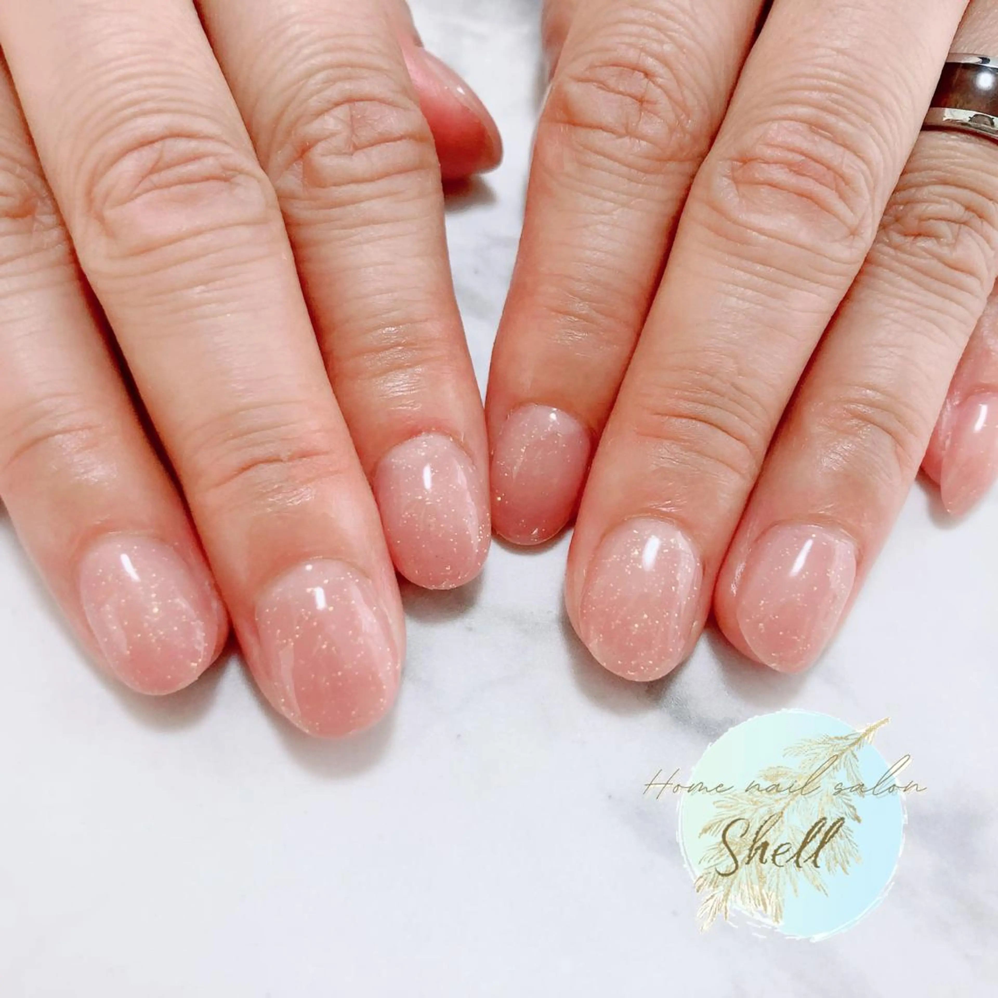 ワンカラー(オフ、ケア込み)の写真