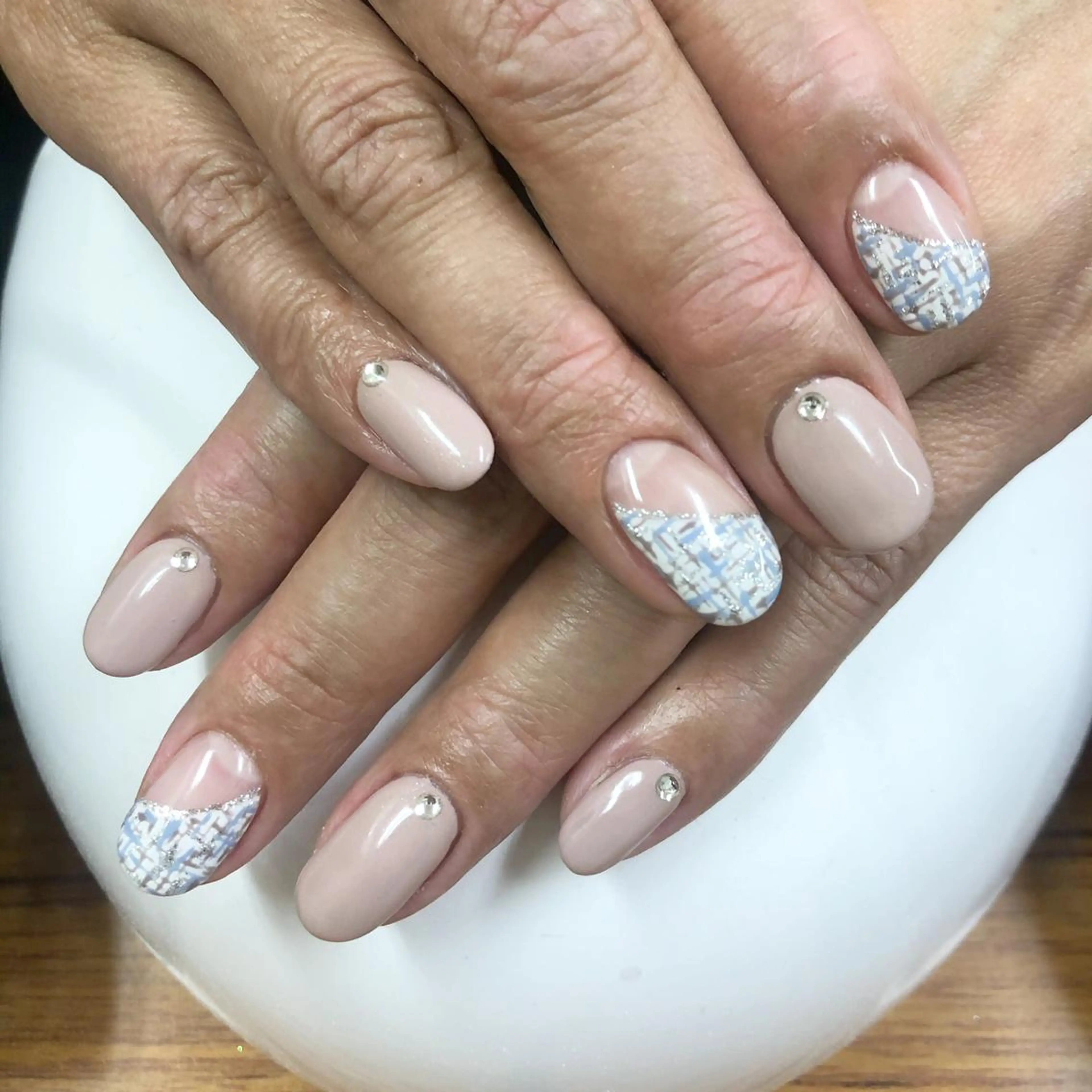 ネイル アートネイル ストーンネイル ハンドネイル MaHaRo所属・S HARUKAのネイルデザイン