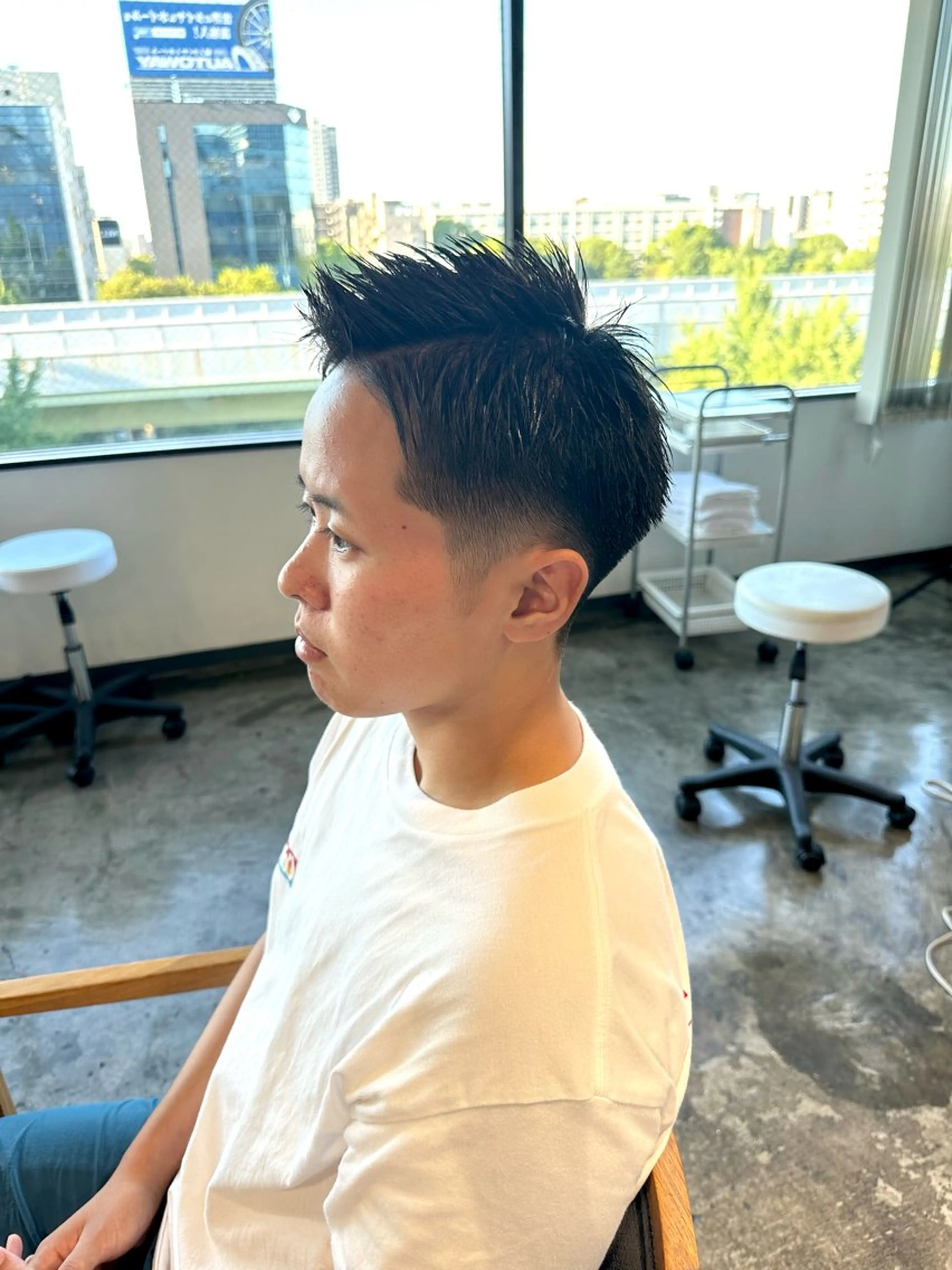 メンズ フェードカット マッシュ メンズパーマ メンズツイストパーマ 刈り上げ カット 骨格補正施術/メンズ 専門美容師/YUYAのヘアスタイル