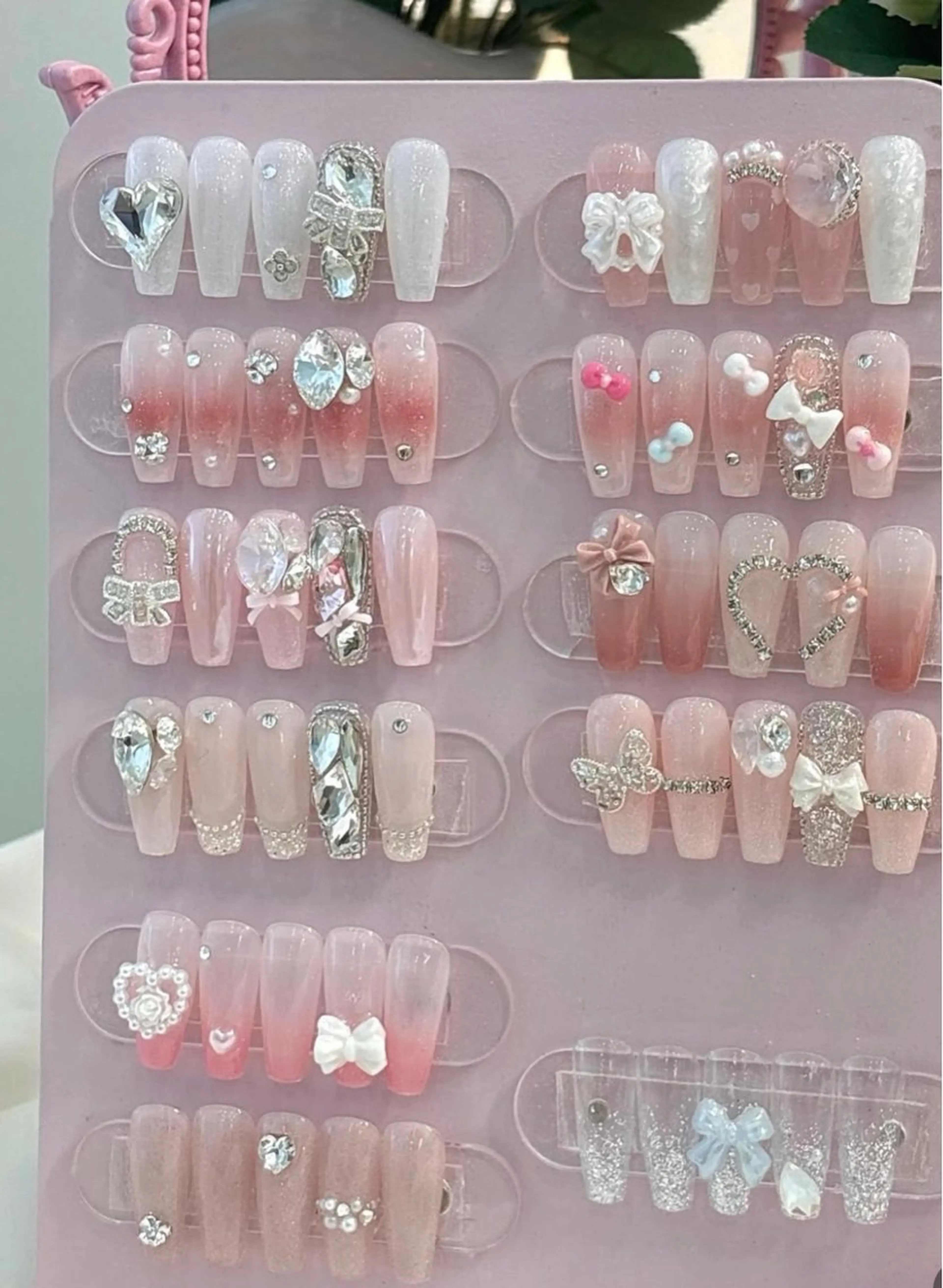 ネイル ハンドネイル RinO Nail Salon所属・Hin Rin 日本橋店のネイルデザイン