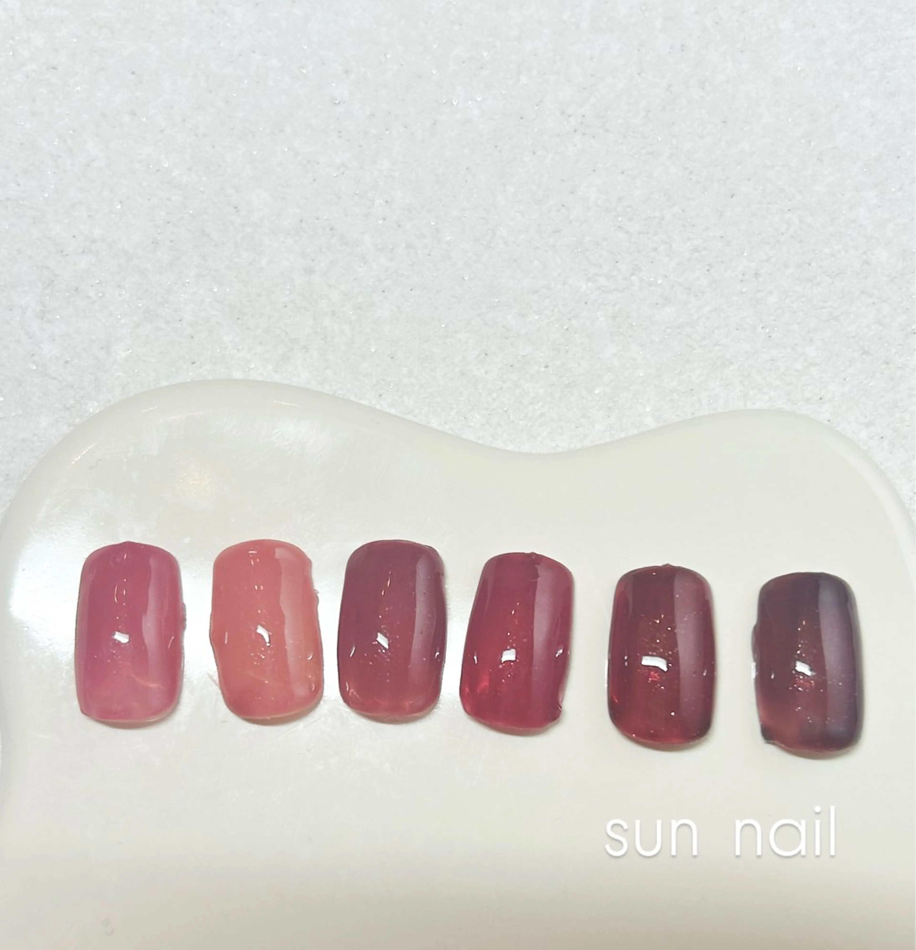 ネイル フットネイル sun nailのネイルデザイン