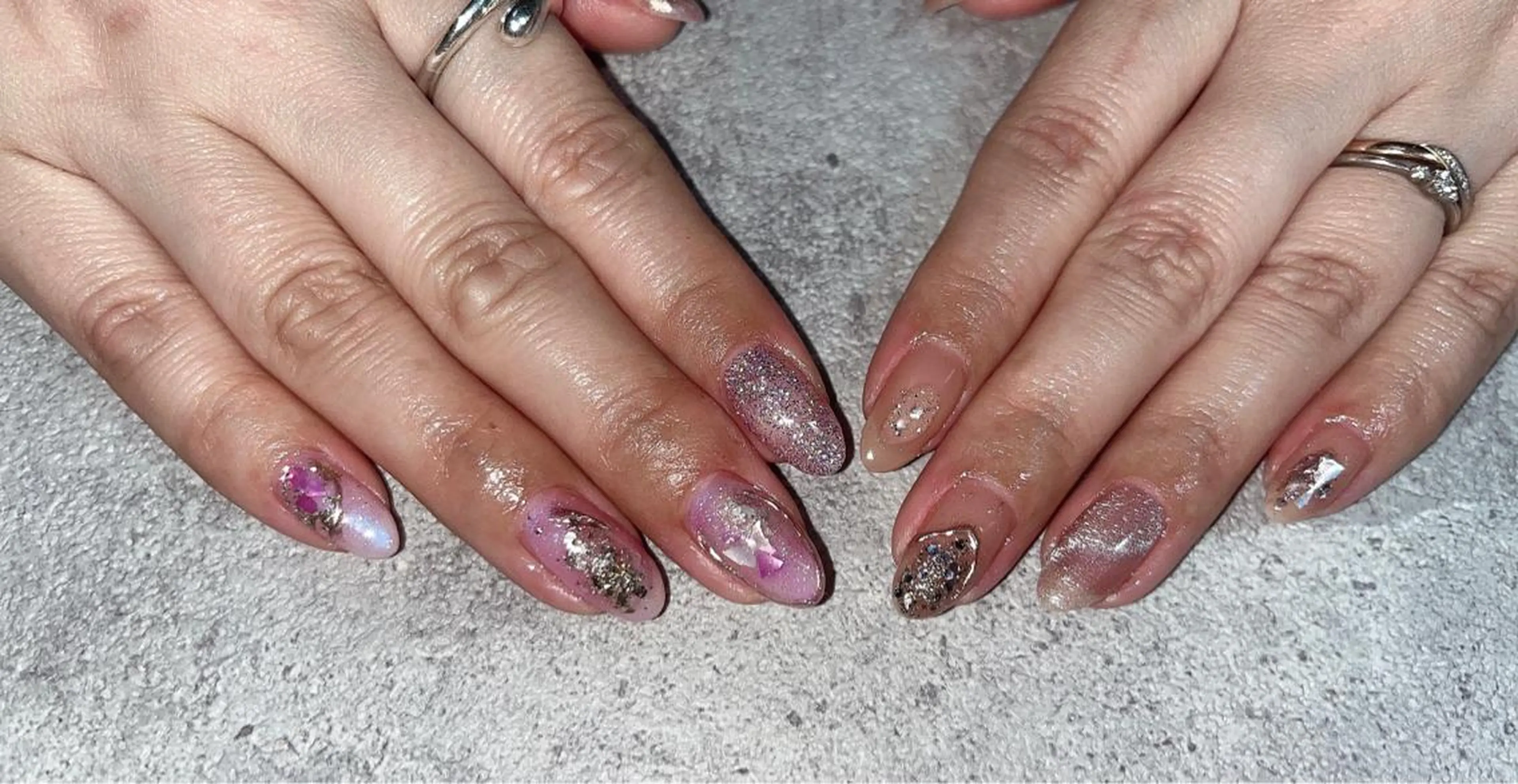 ネイル ジェルネイル マグネットネイル ミラーネイル ニュアンスネイル Ruana Nailのネイルデザイン