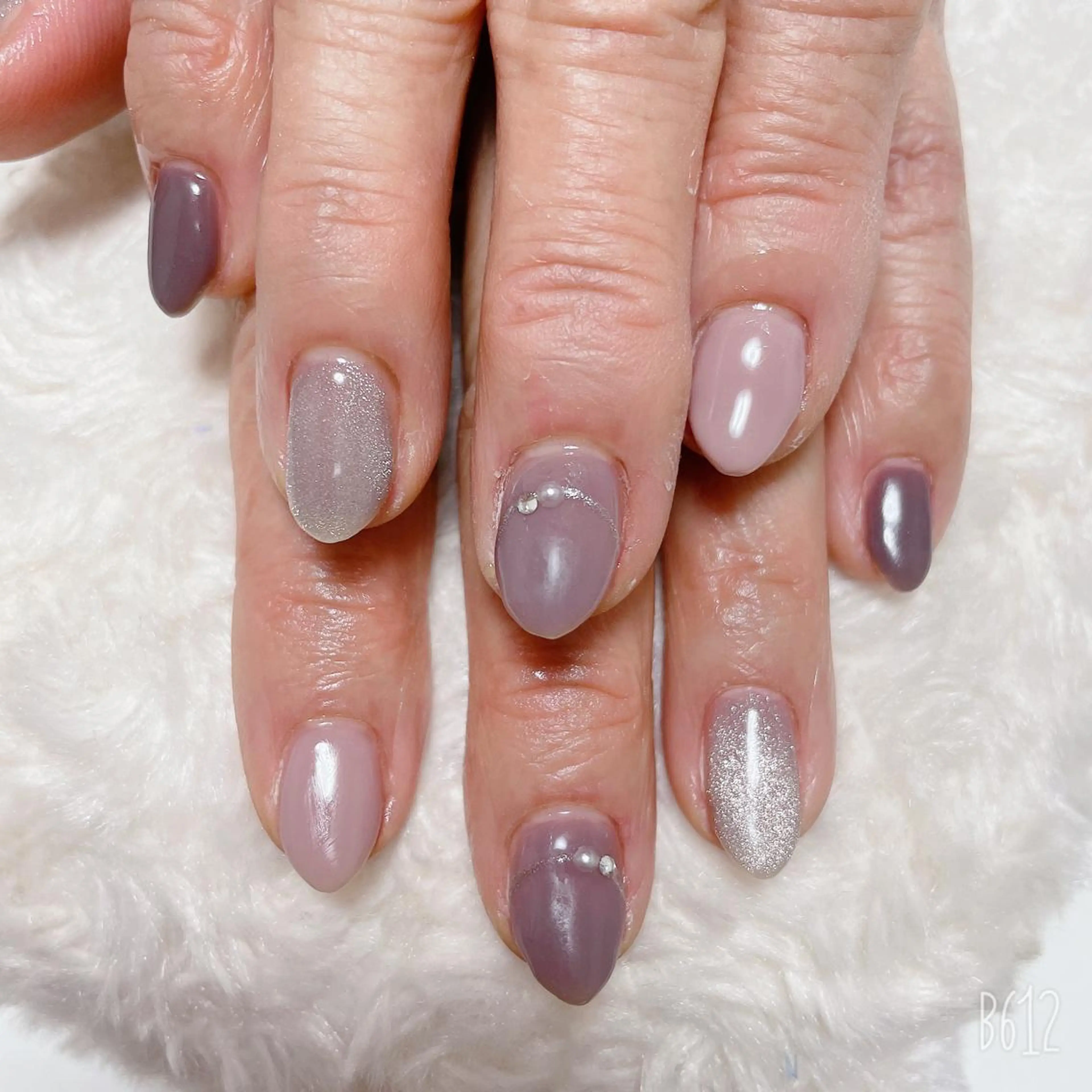 ネイル The Best Beauty受付担当のヘアスタイル