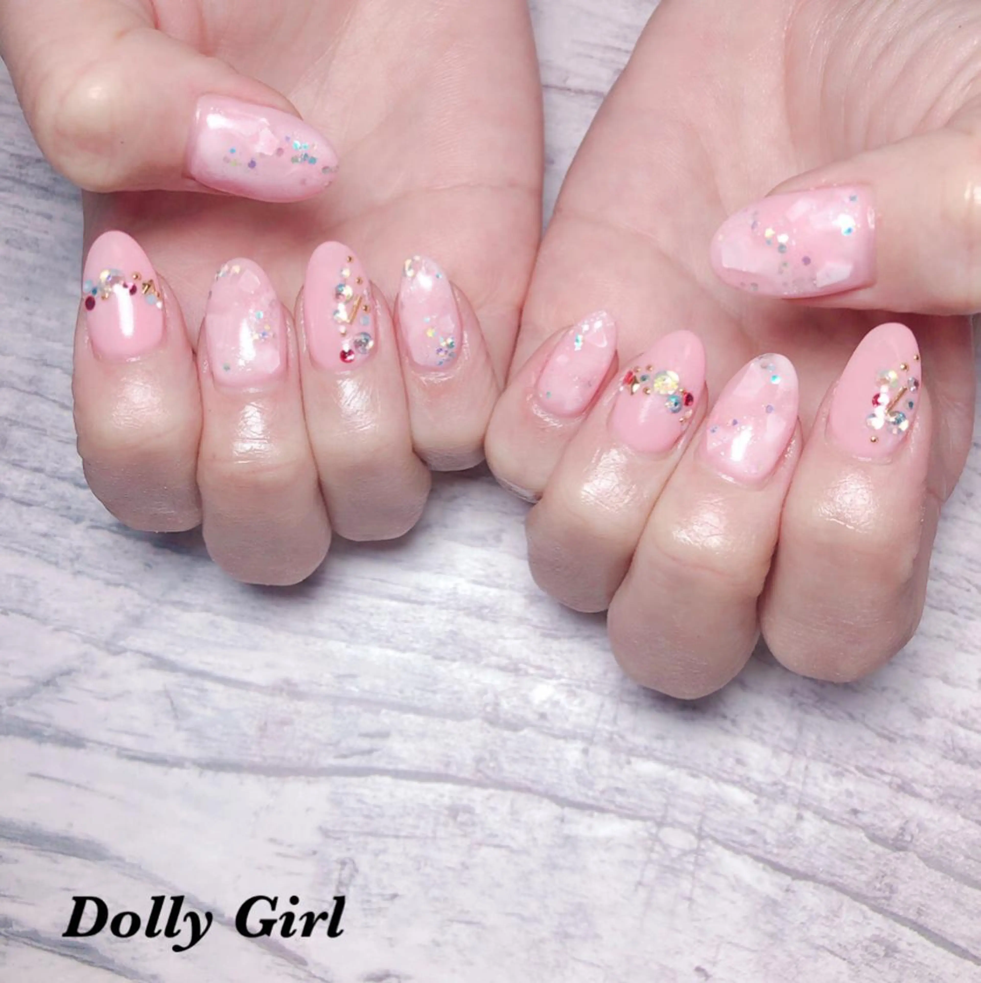 ネイル 個室ネイルサロンDolly  Girl〜ドーリーガール〜所属・DollyGirl KYOKOのネイルデザイン