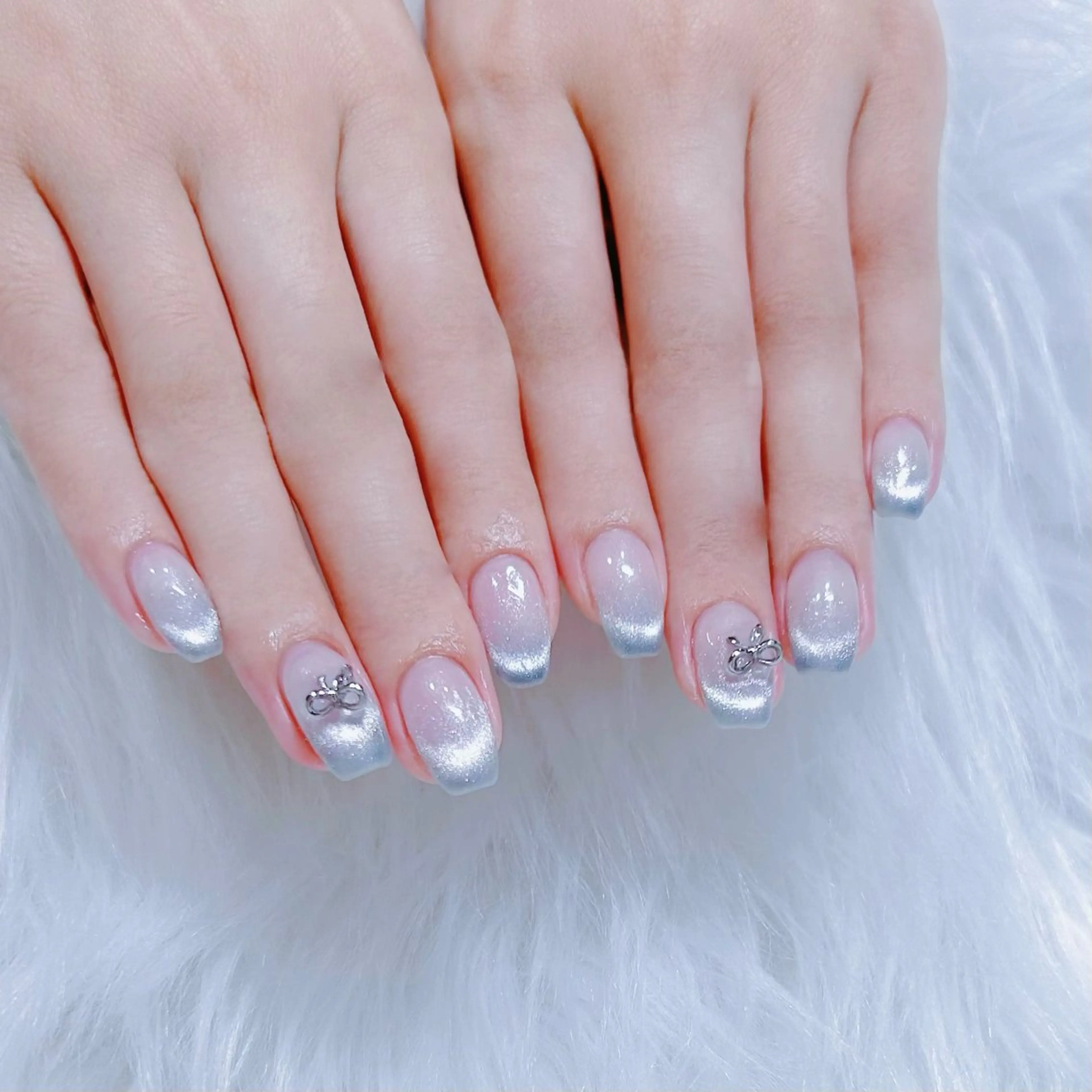 ネイル グラデーション マグネットネイル ハンドネイル Neolive rita🐾Eimiのネイルデザイン